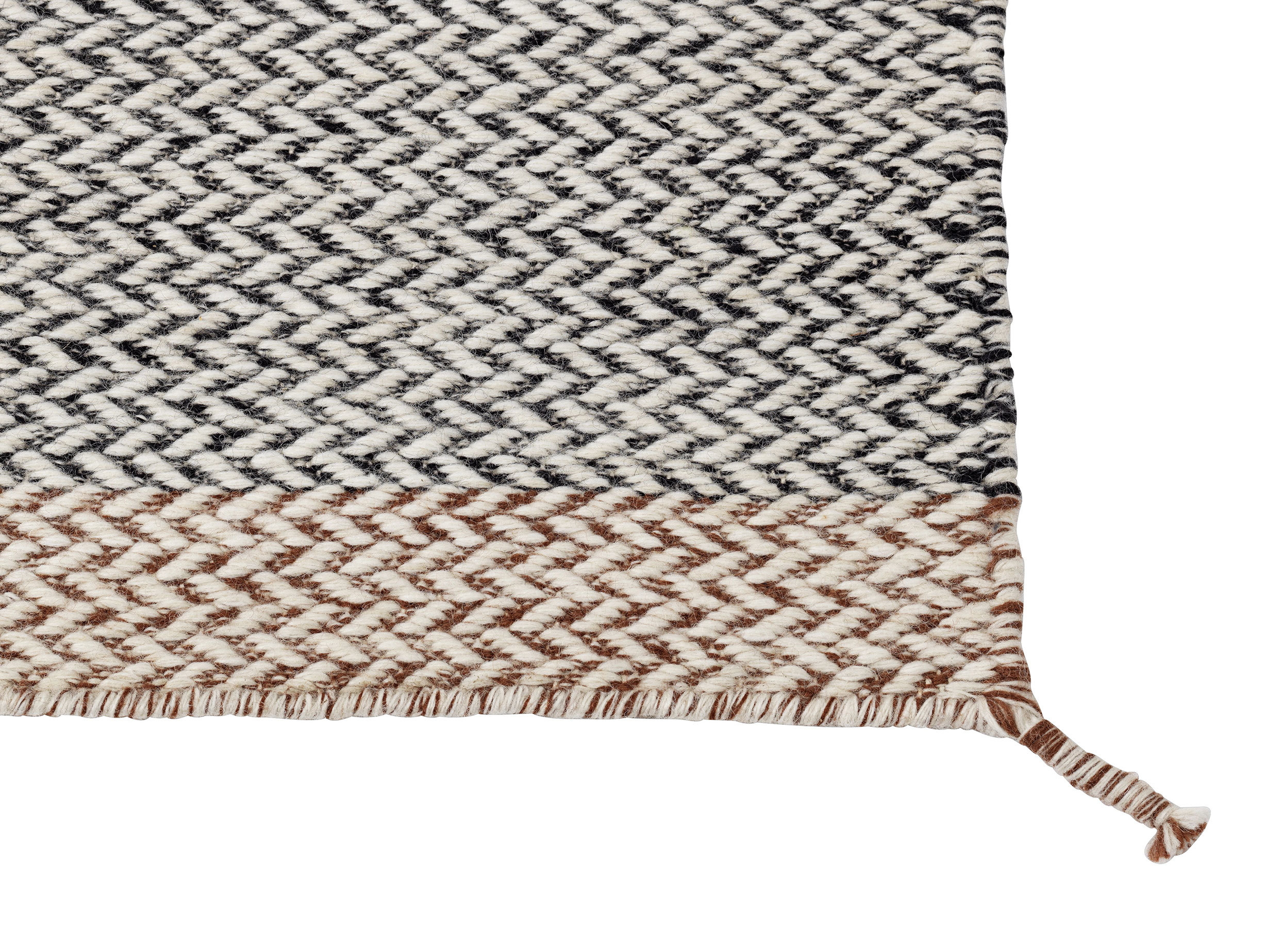 Muuto Ply Rug Black White Margrethe Odgaard