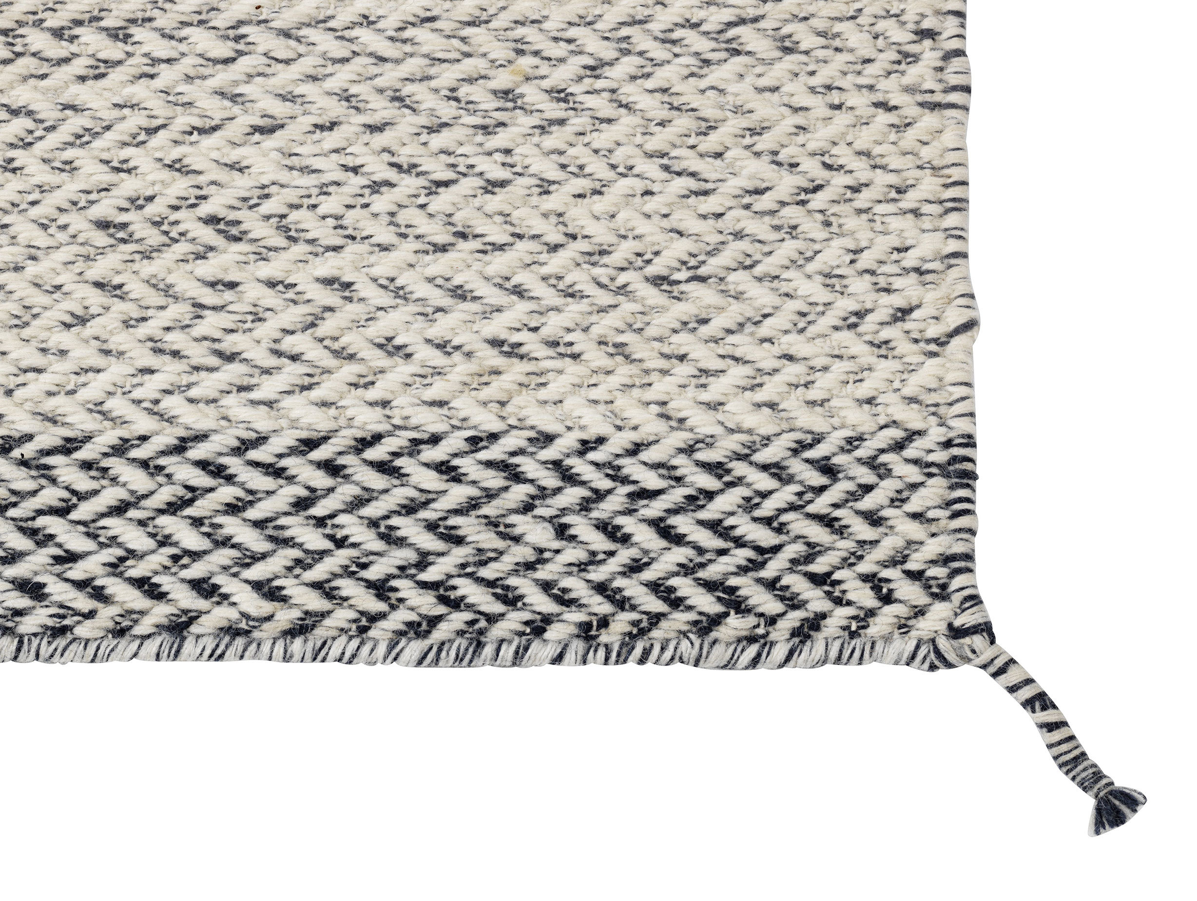 Muuto Ply Rug Offwhite Detail Margrethe Odgaard