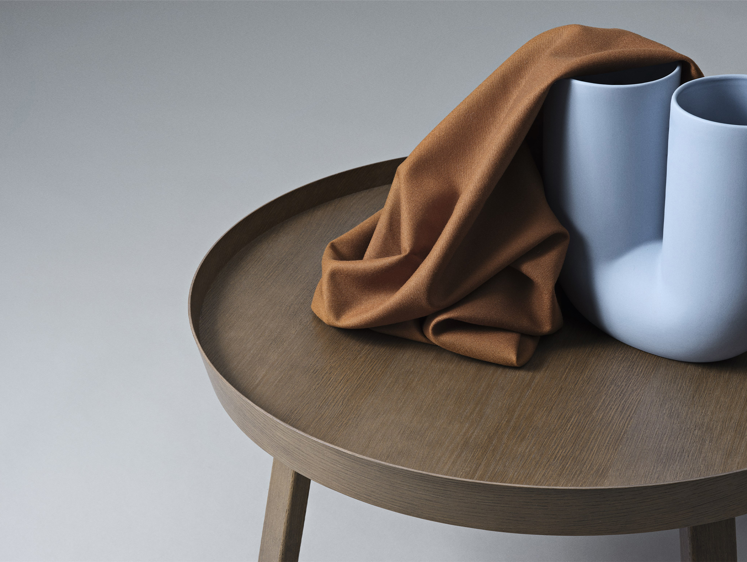 Muuto around sidetable close up