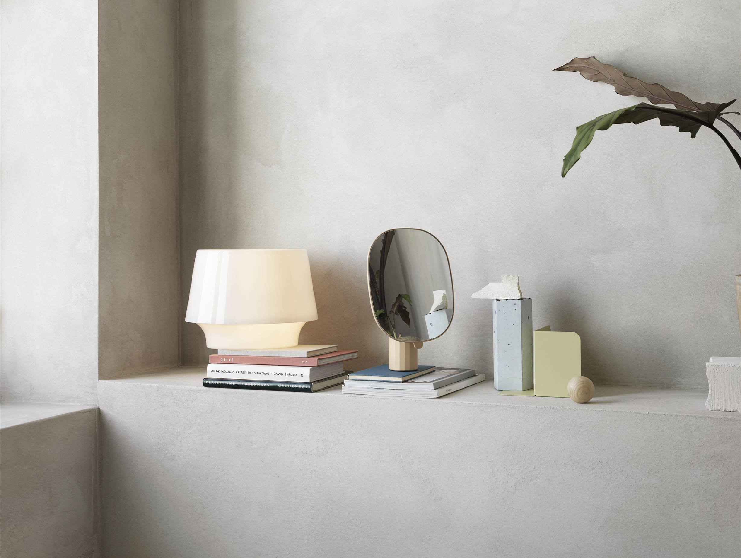 Muuto compile book end green beige ls