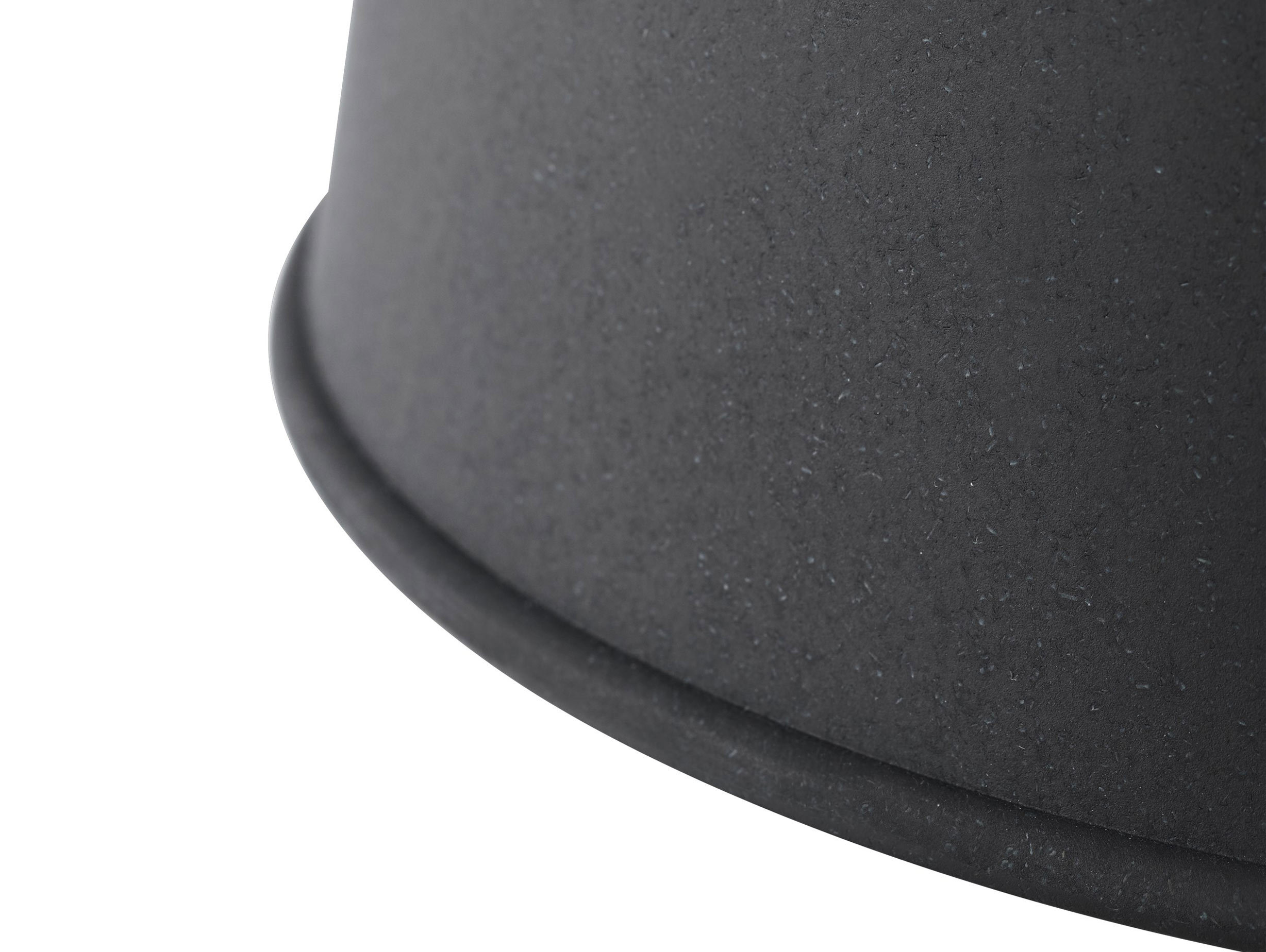 Muuto grain pendant black close up