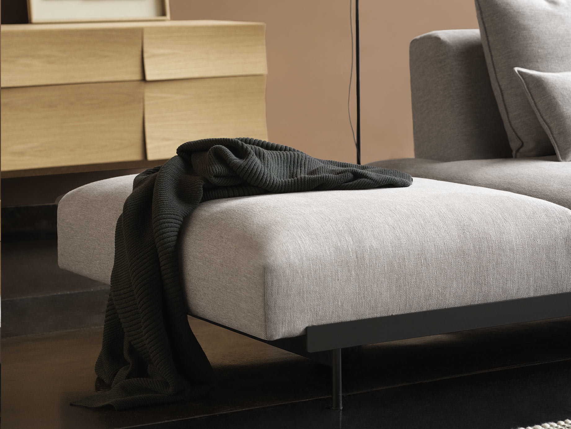 Muuto in situ modular sofa detail 2