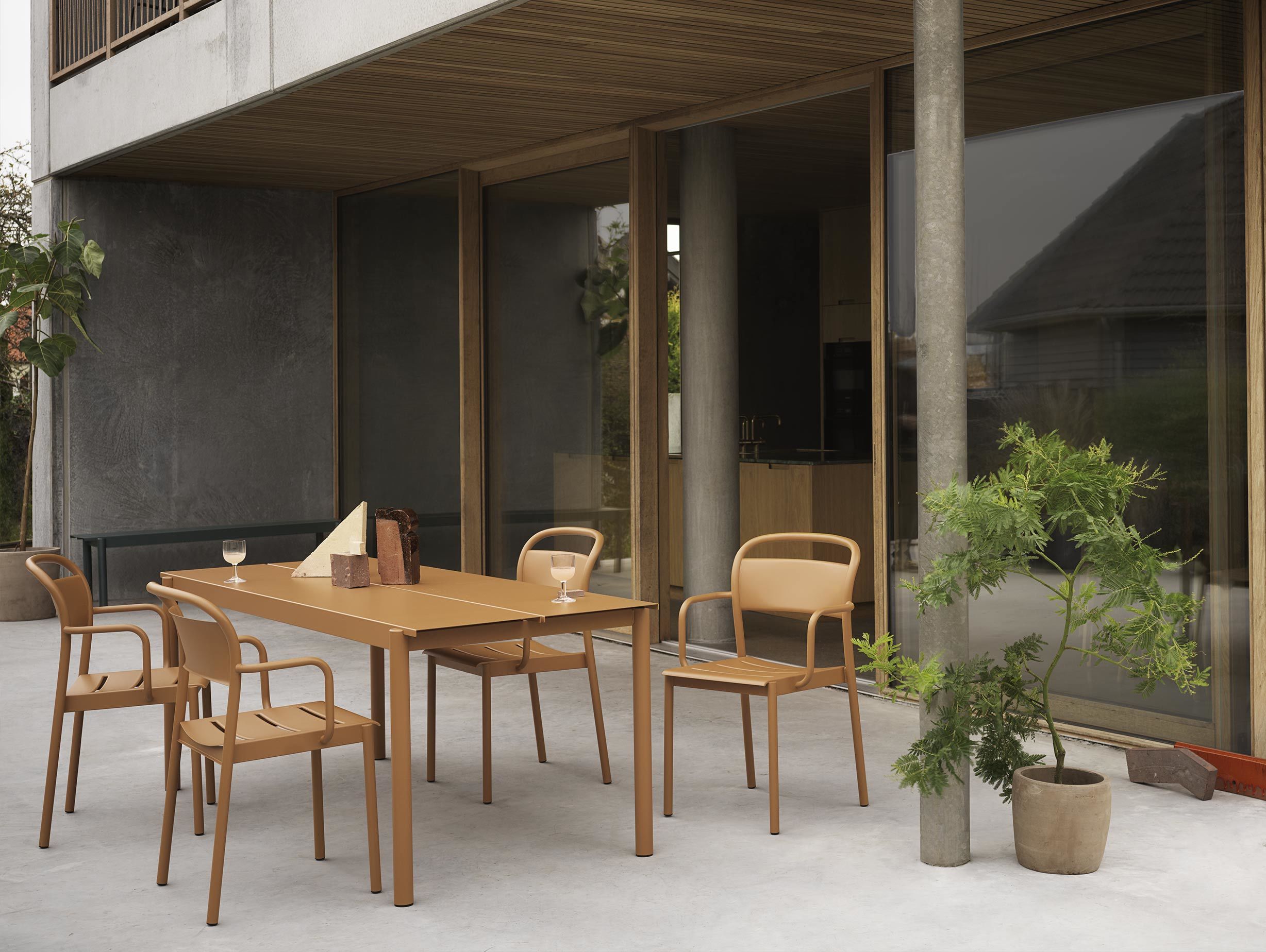 Muuto linear steel SIDE CHAIR LS 4