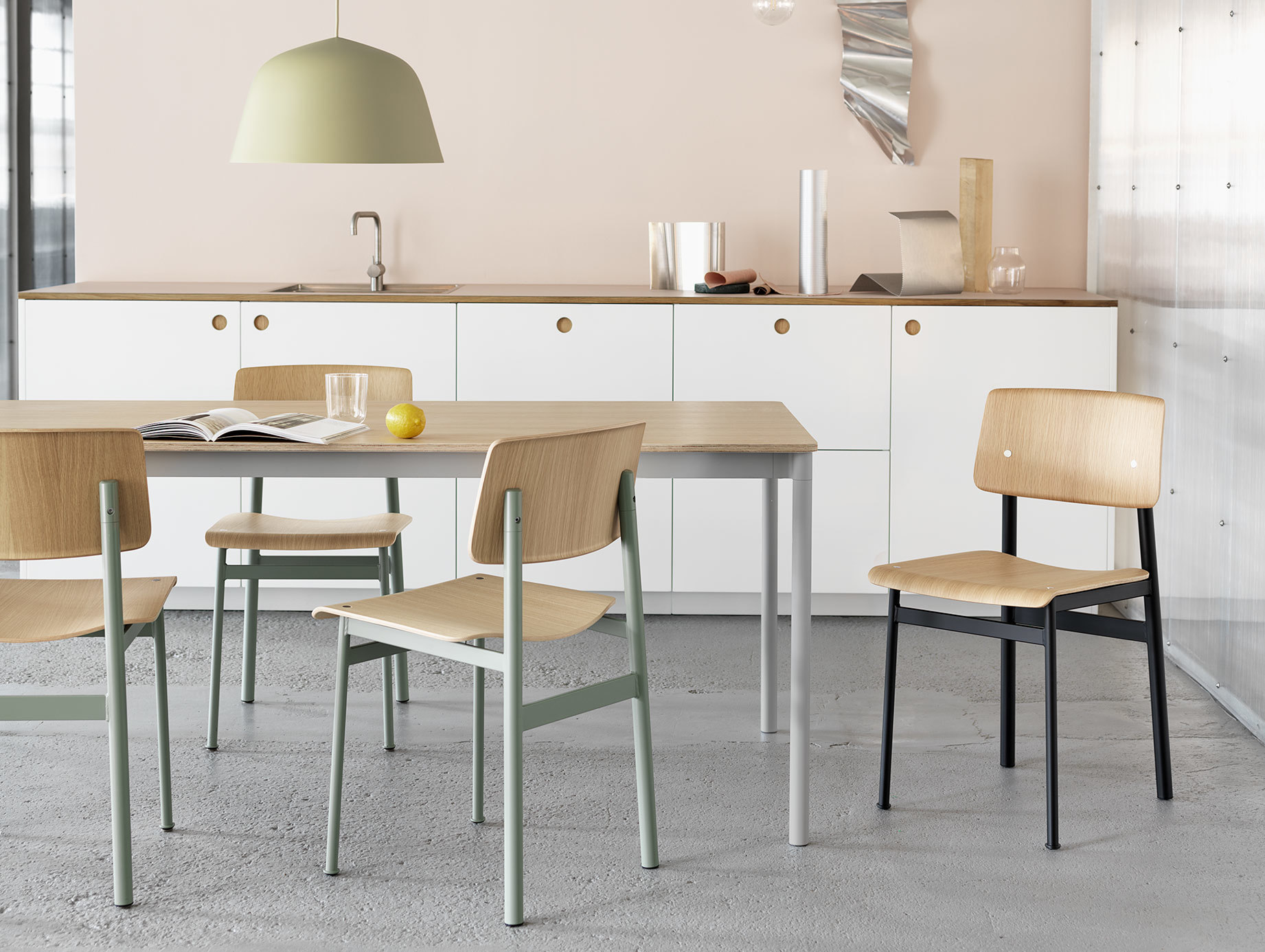 Muuto loft chair situ 2