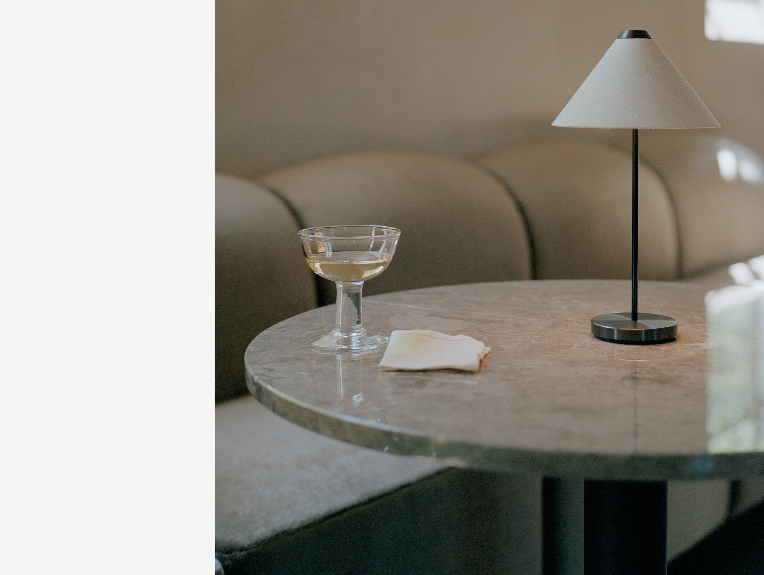 New works florence column table 70 ls 2