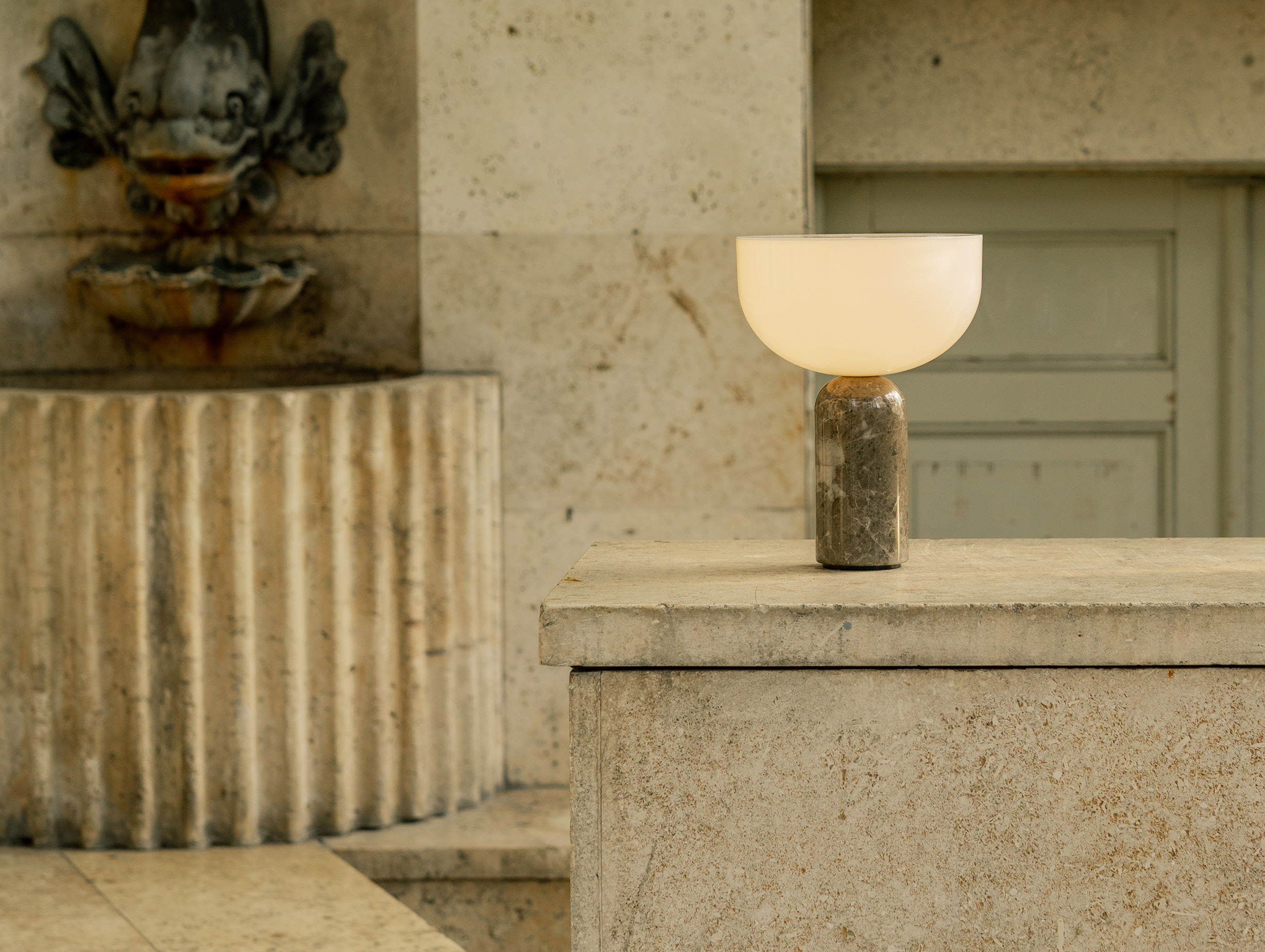 New works lars tornoe kizu portable table lamp lifestyle2