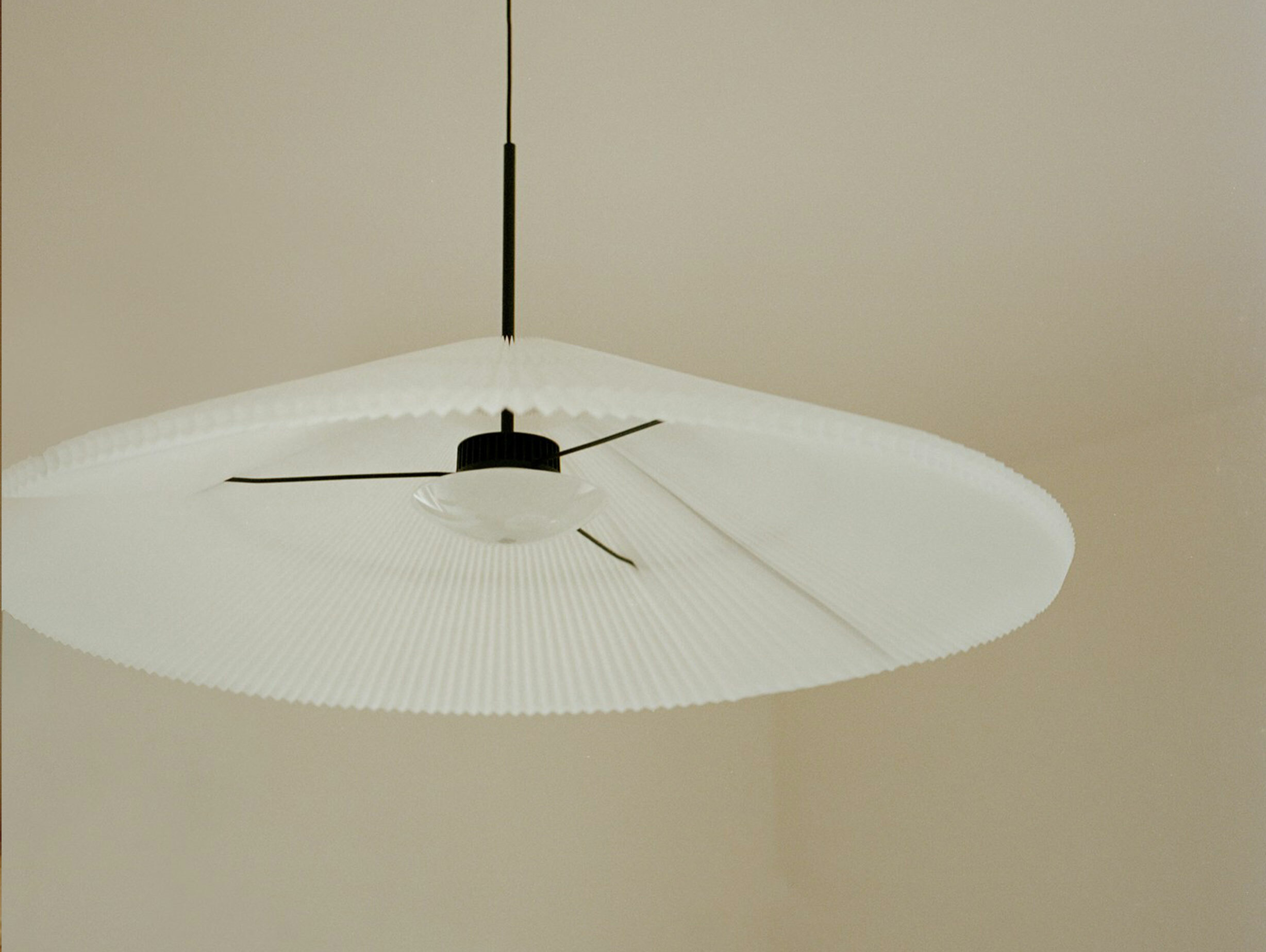 New works nebra pendant ls 6