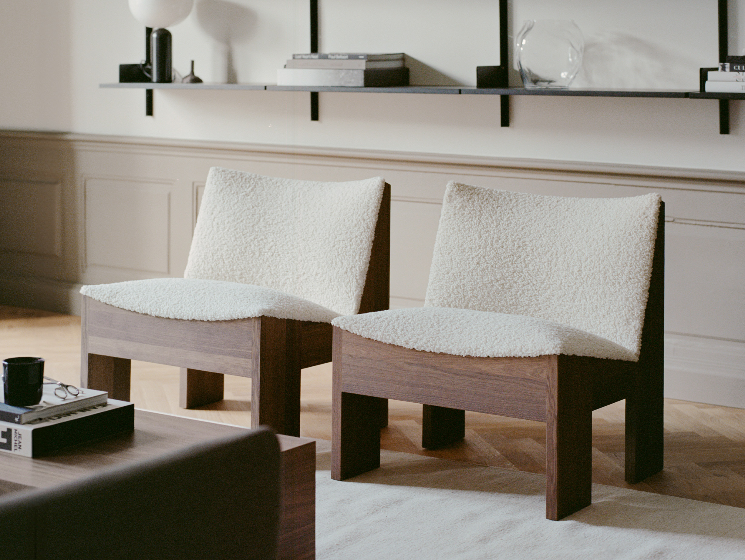 New works omayra maymo tenon lounge chair natural oak lifestyle3