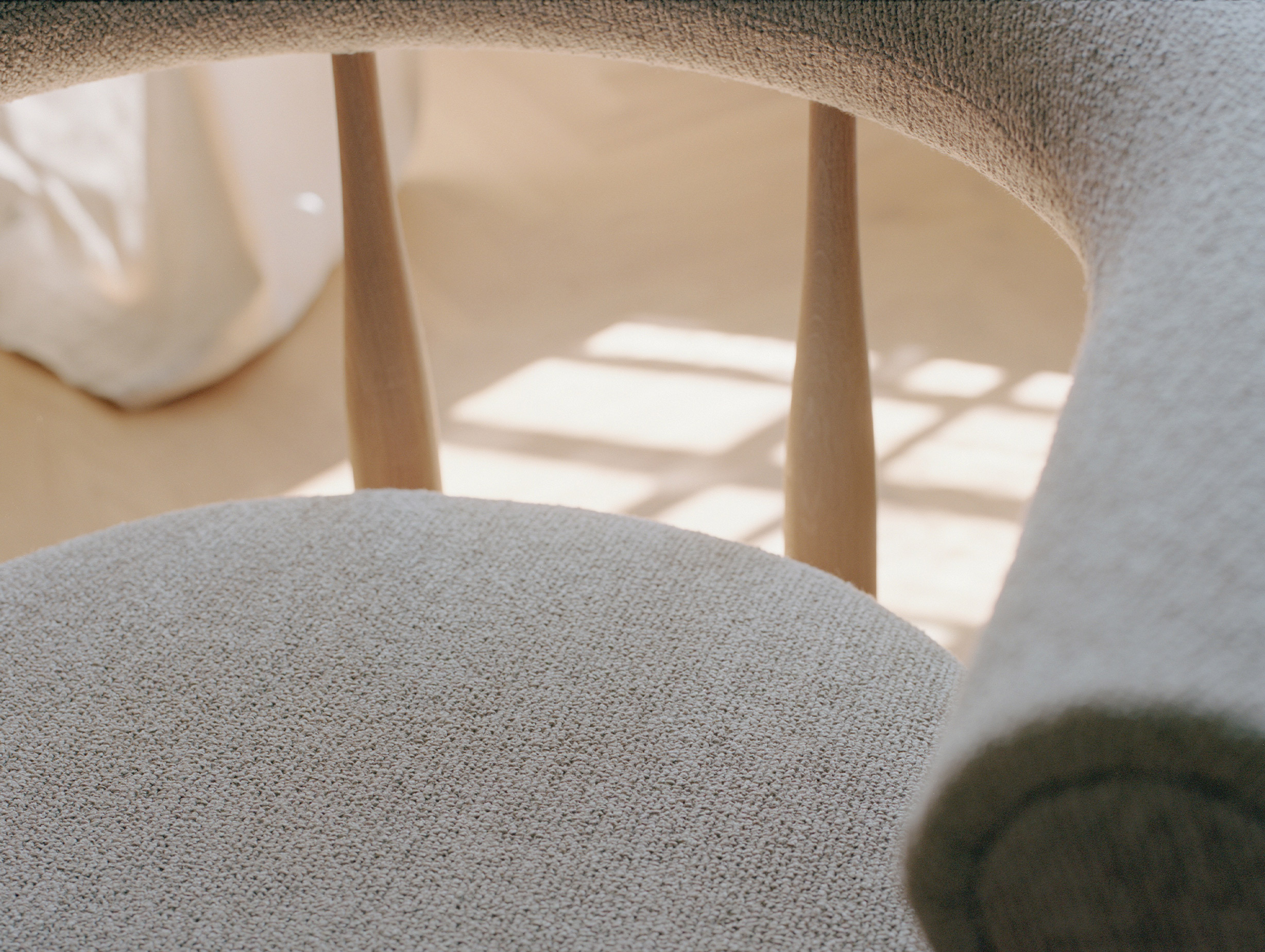 New works steven bukowski lounge chair lifestyle5