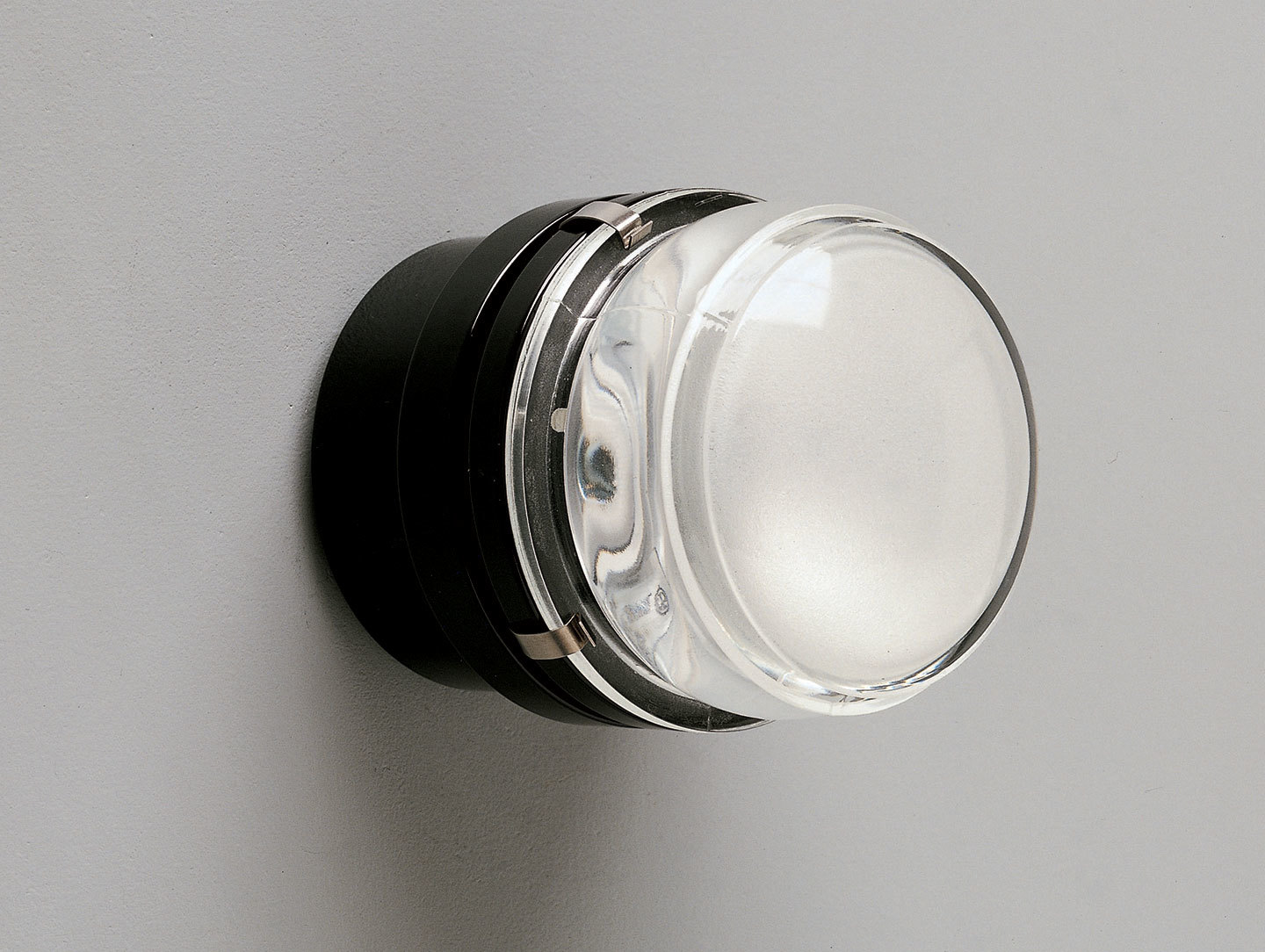 Oluce Fresnel Wall Light Led Joe Colombo