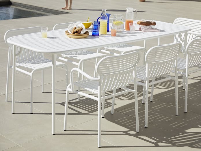 Petite friture weekend chairs table white
