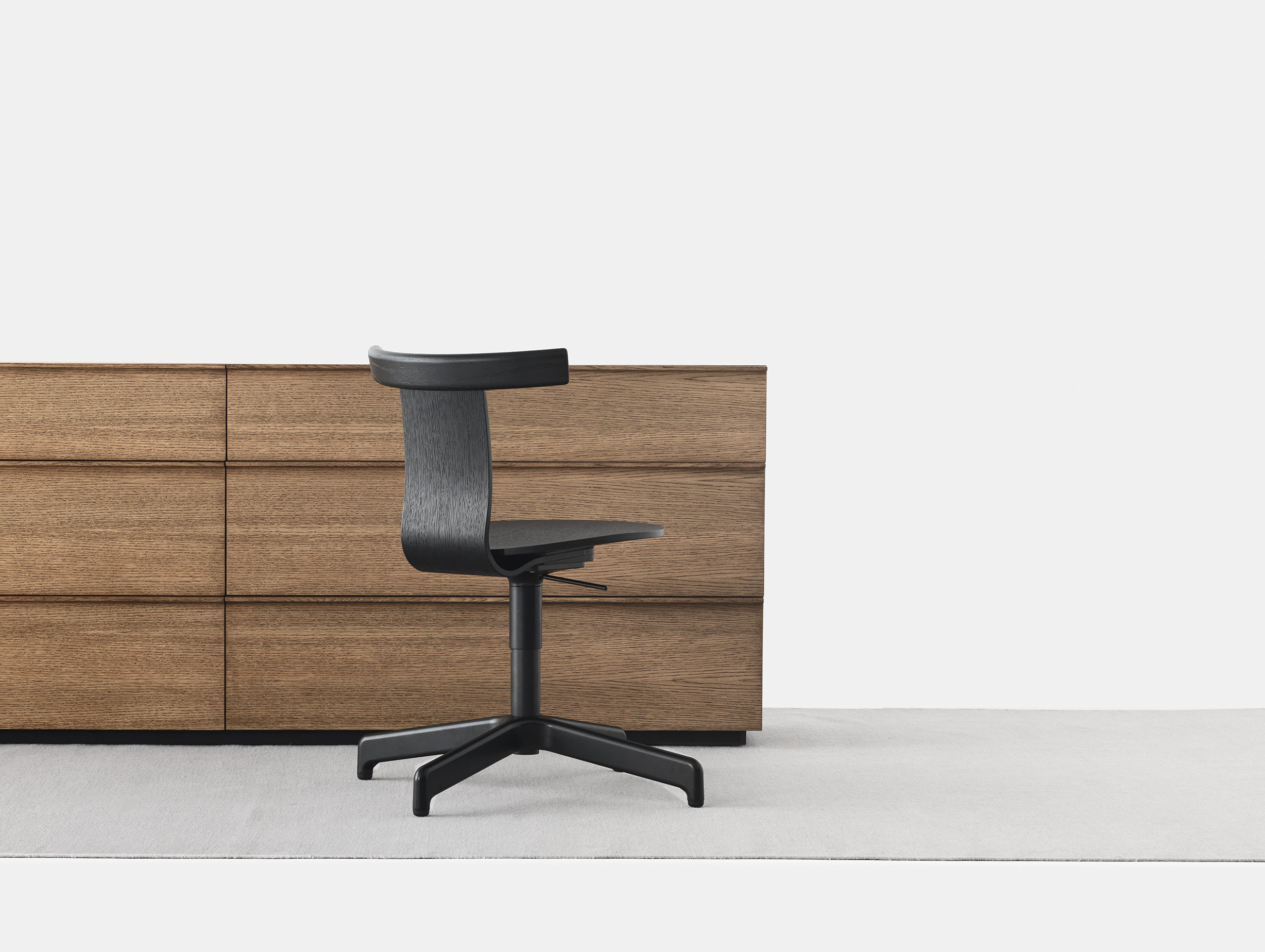 Resident jiro chair lifestyle black oak