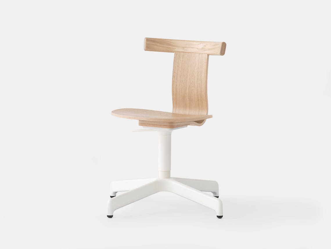 Resident jiro chair lifestyle oak white