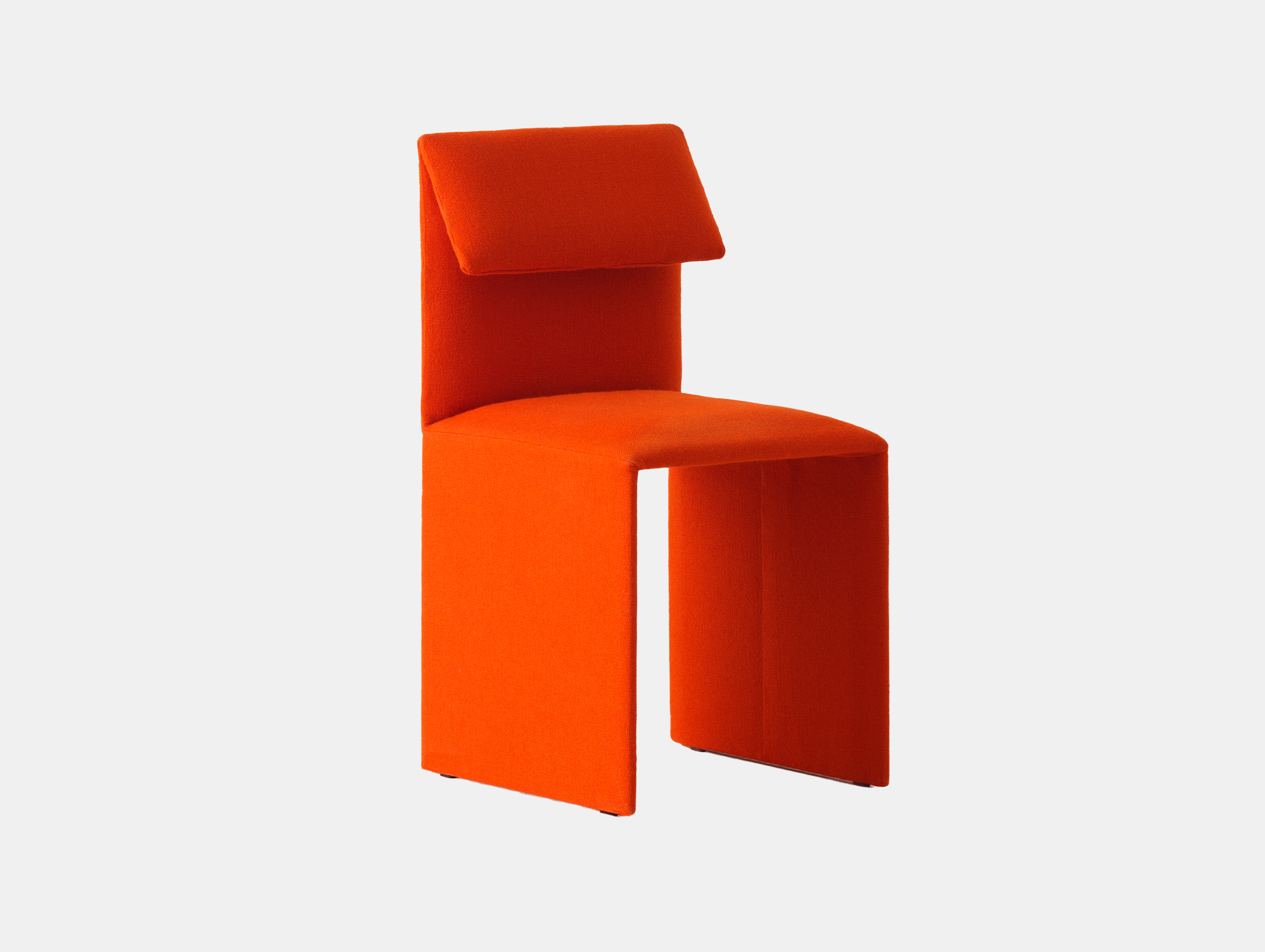 Resident sacha chair 600