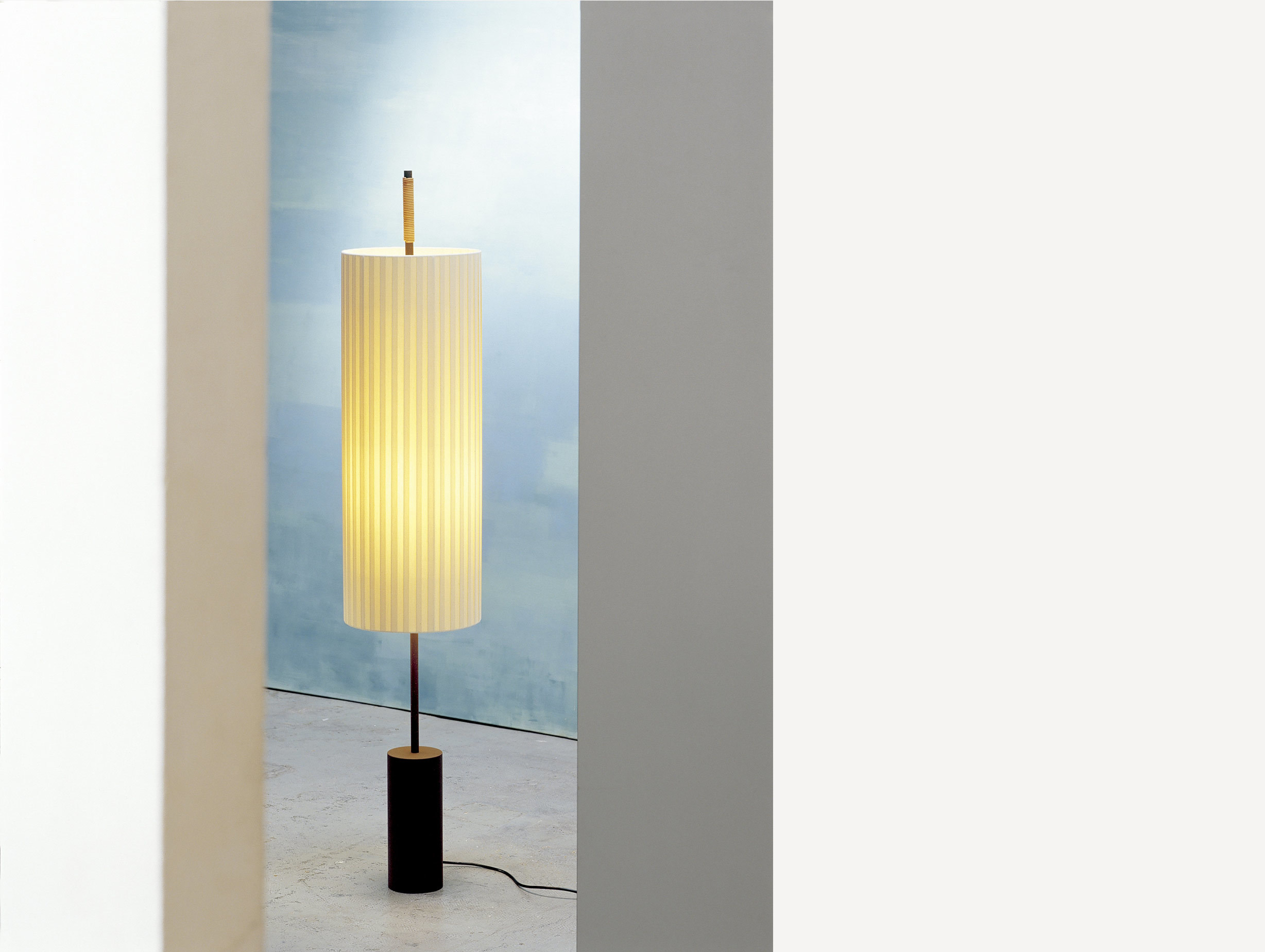 Santa and cole dorica floor lamp ls 2