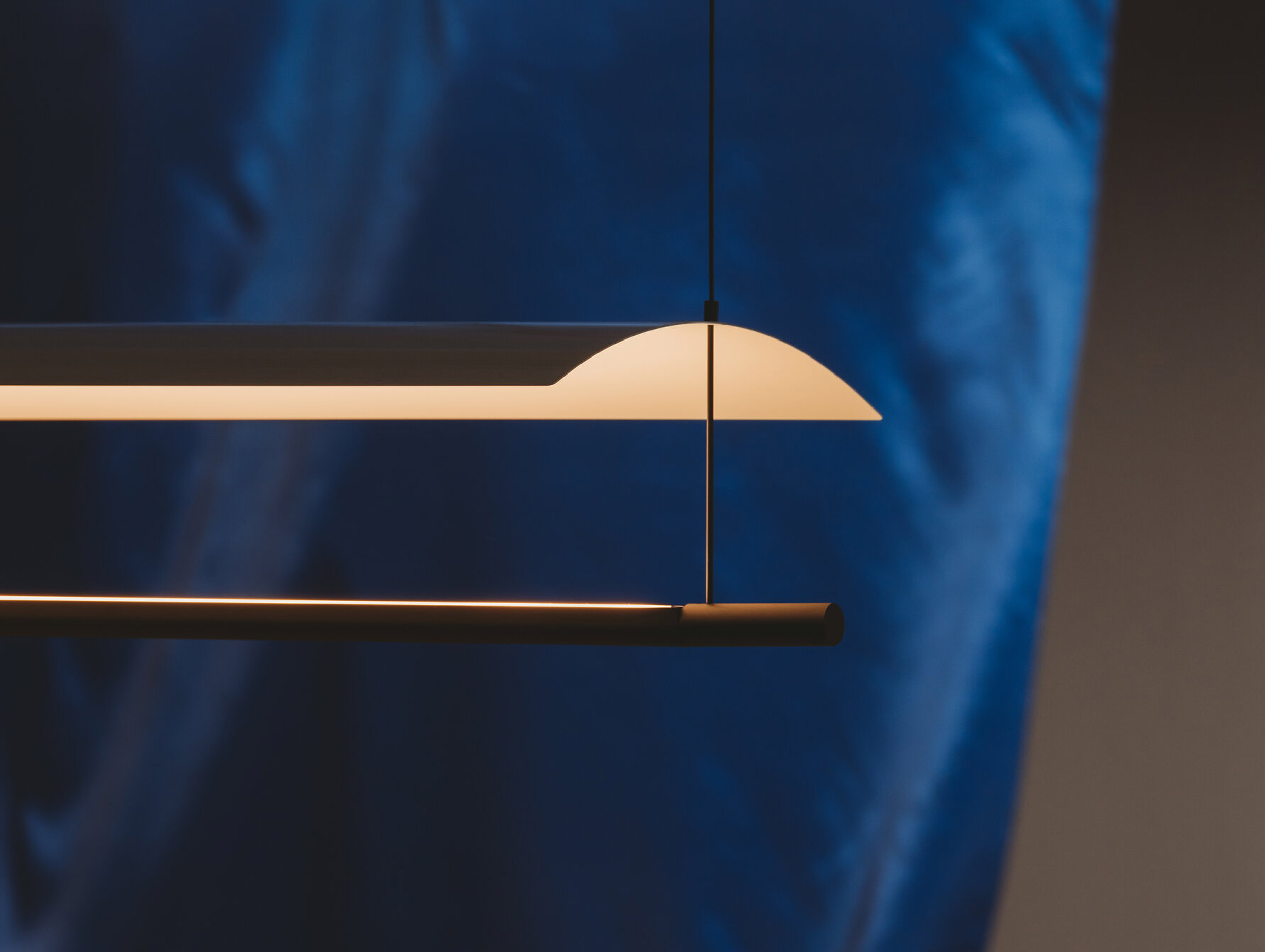 Santa cole antoni arola lamina 45 85 pendant lifestyle