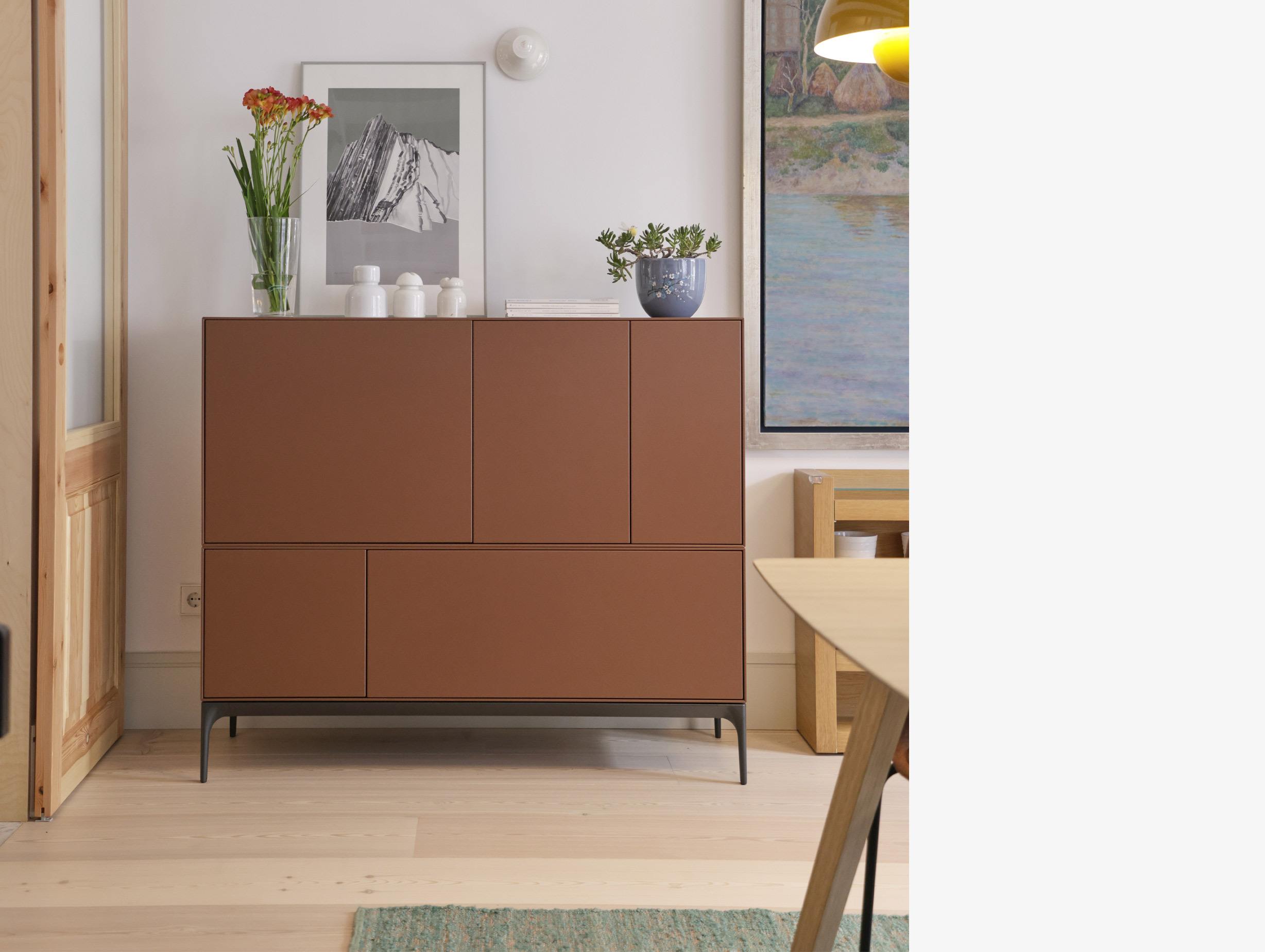 Treku ibon arrizabalaga lauki sideboard brick frame graphite legs lifestyle3