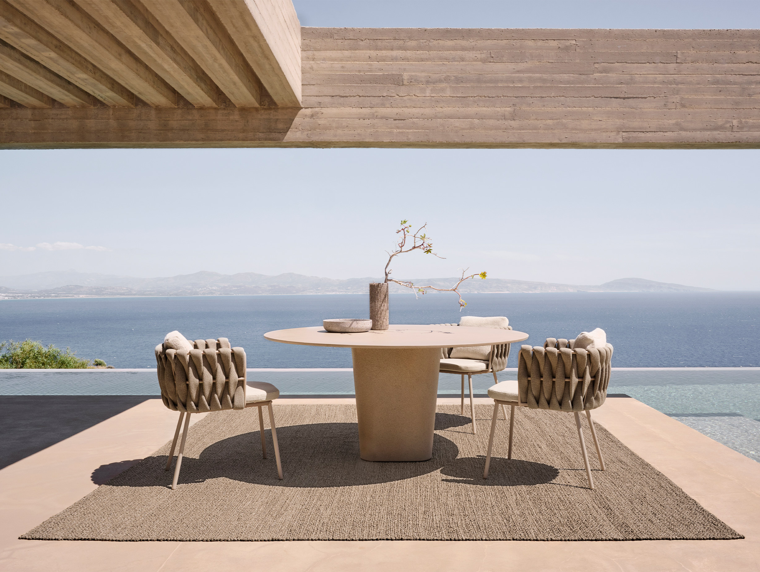 Tribu monica armani tao outdoor dining table lifestyle2
