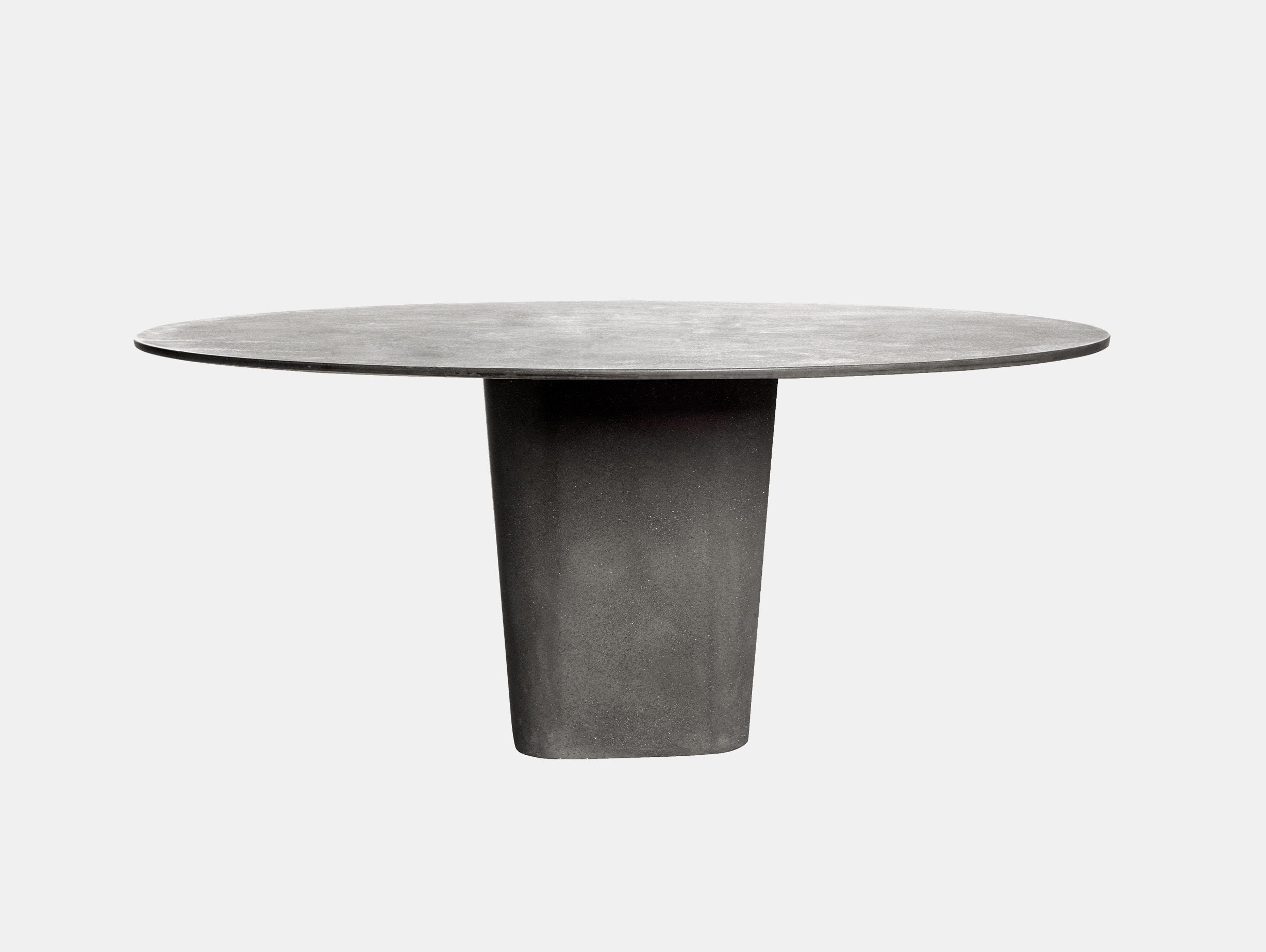 Tribu monica armani tao outdoor dining table wenge concrete