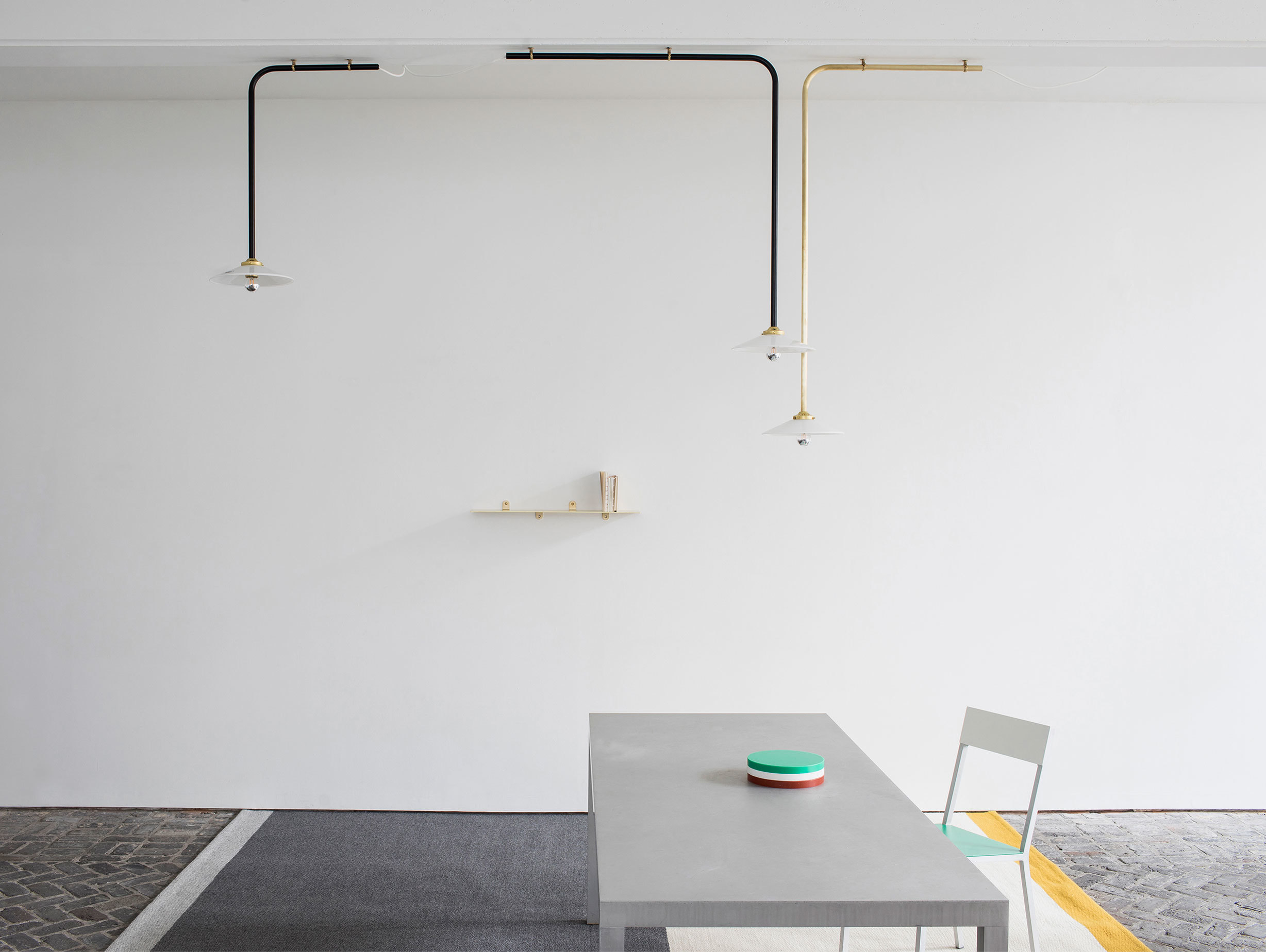 Valerie Objects Ceiling Lamps V9018002 M V9018001 Z V9018003 Z 05 Muller Van Severen