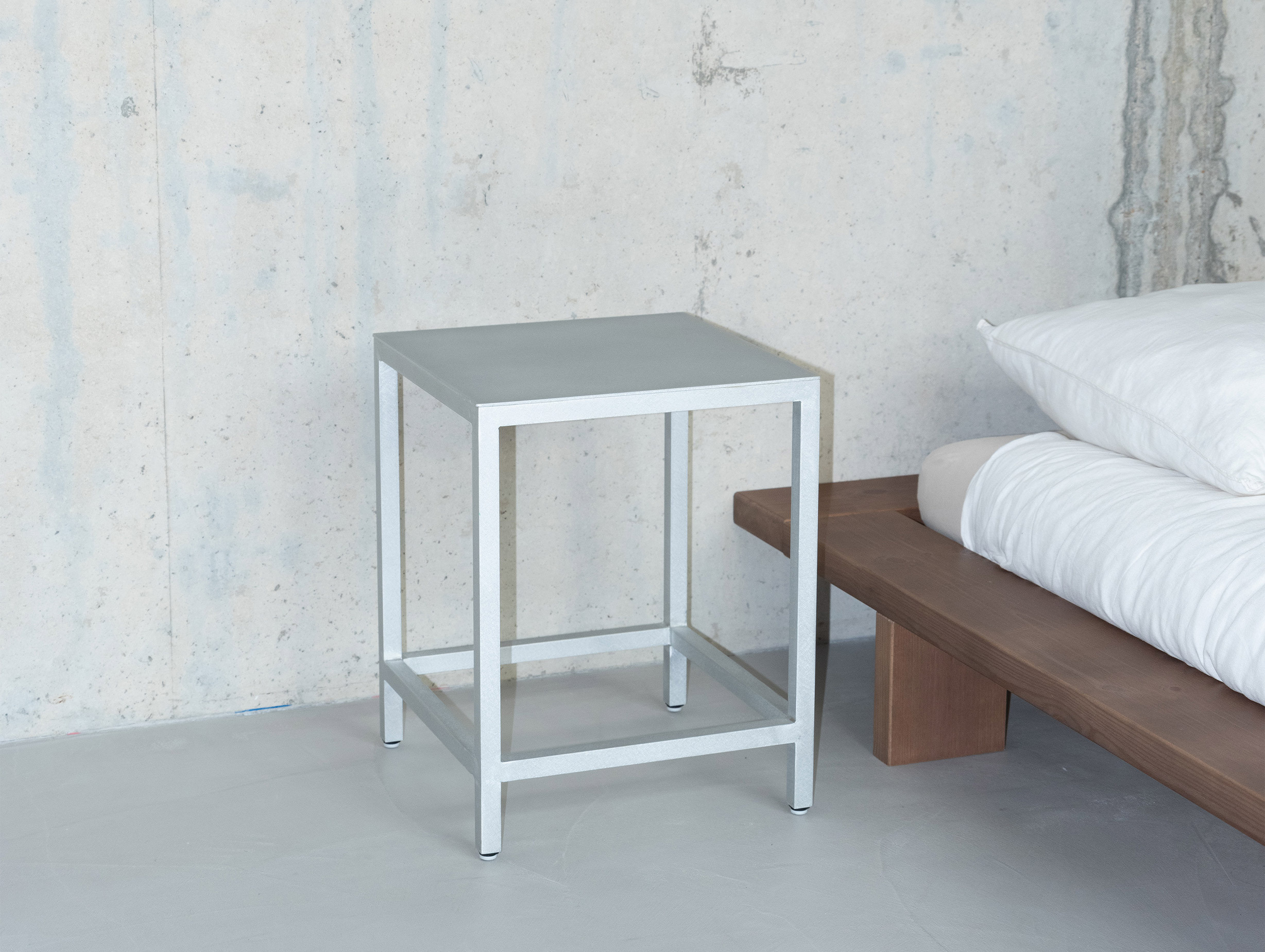 Valerie objects muller van severen alu low stool ivory lifestyle3