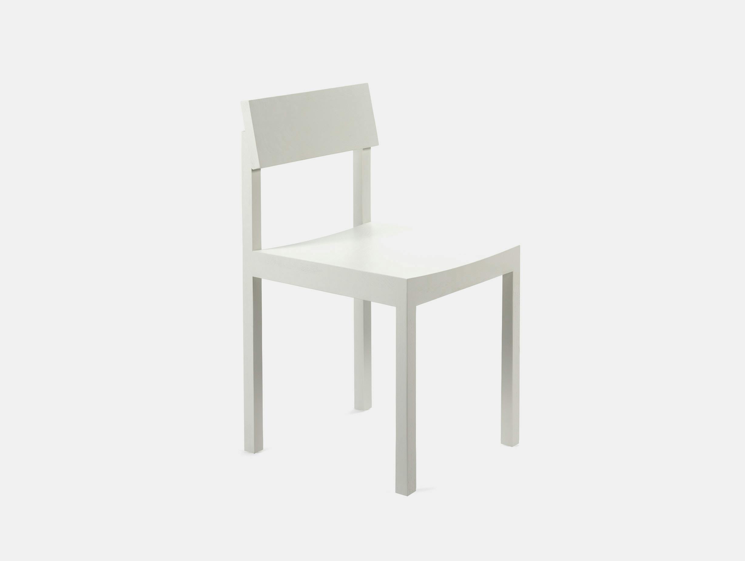 Valerie object big game silent chair chalk white
