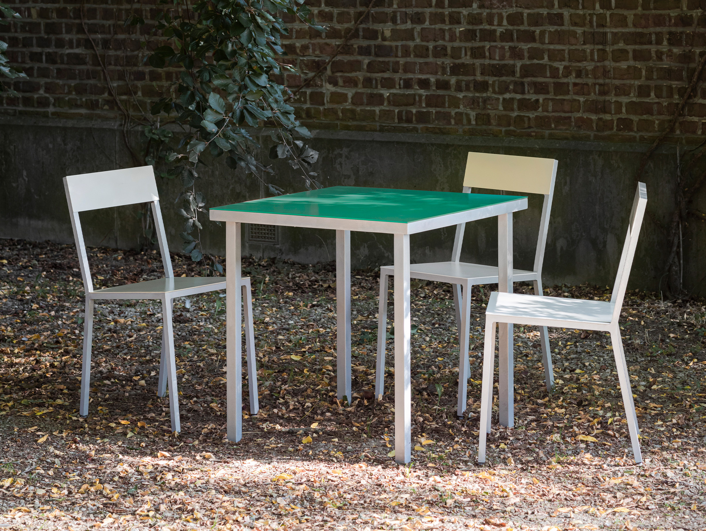 Valerie object muller van severen alu table small lifestyle