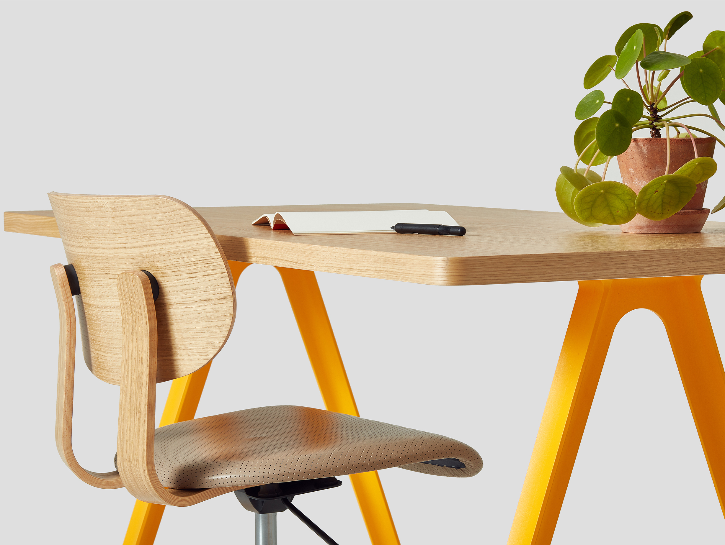 Very good proper canteen a frame table ls 2