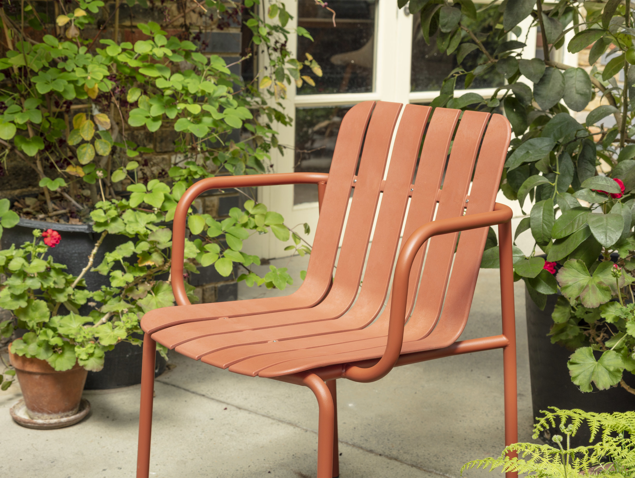 Very good and proper ac al latte chair lifestyle5