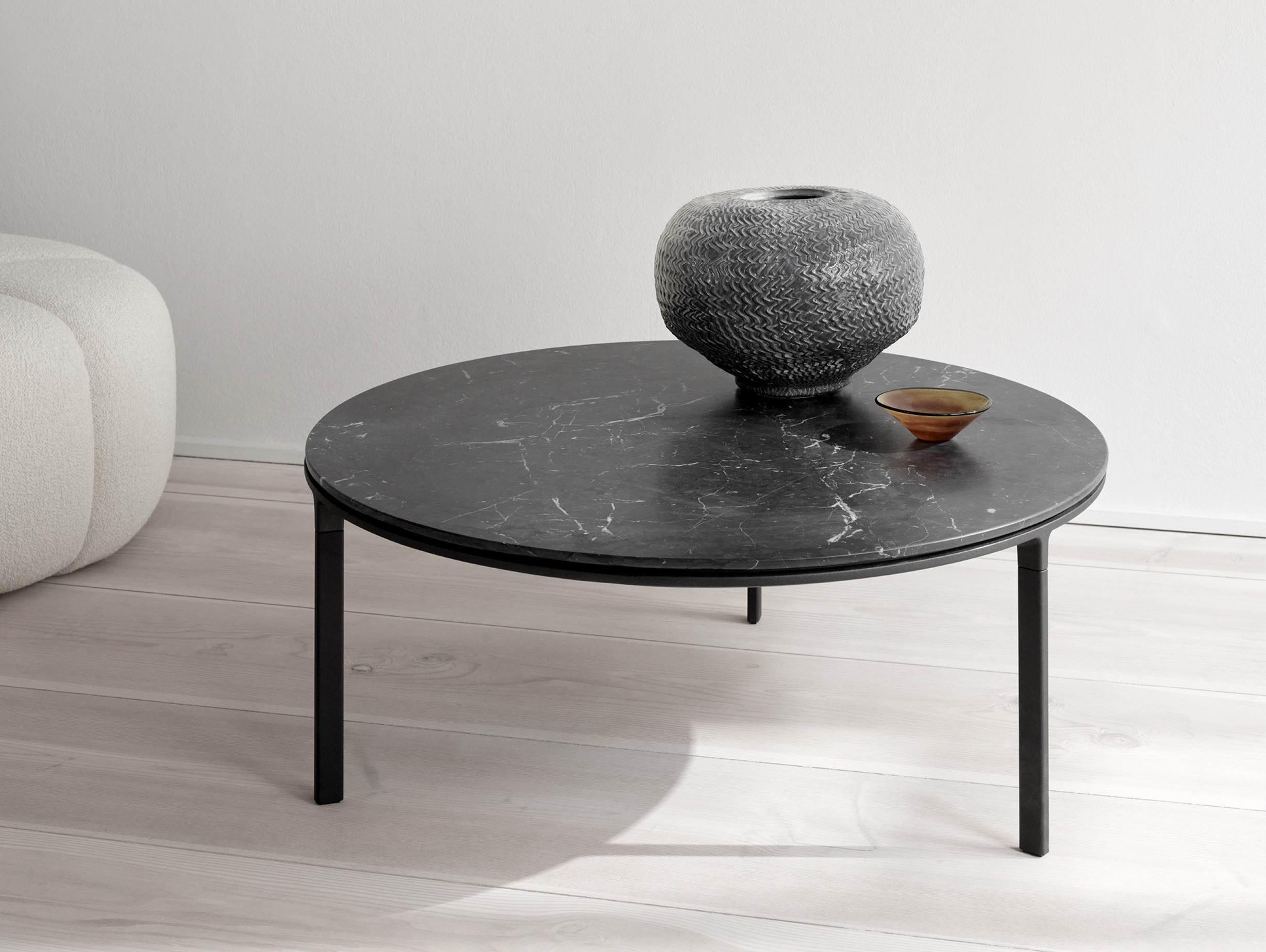 Vipp 425 coffee table lifestyle