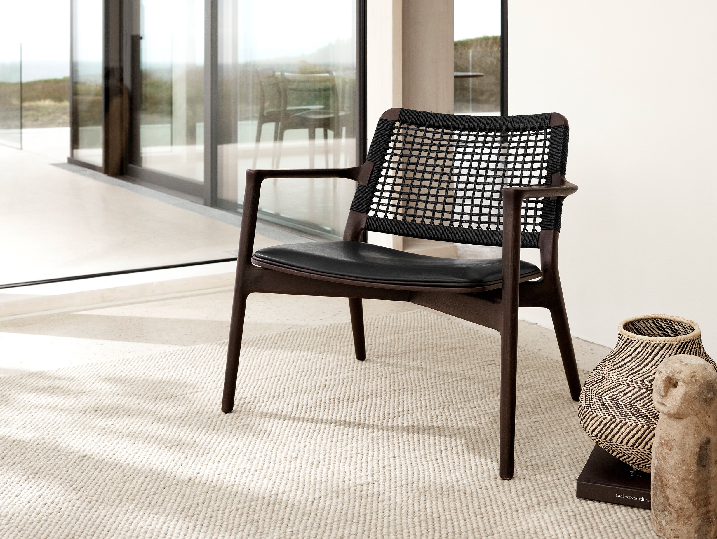 Vipp 488 cabin lounge chair dark oak lifestyle