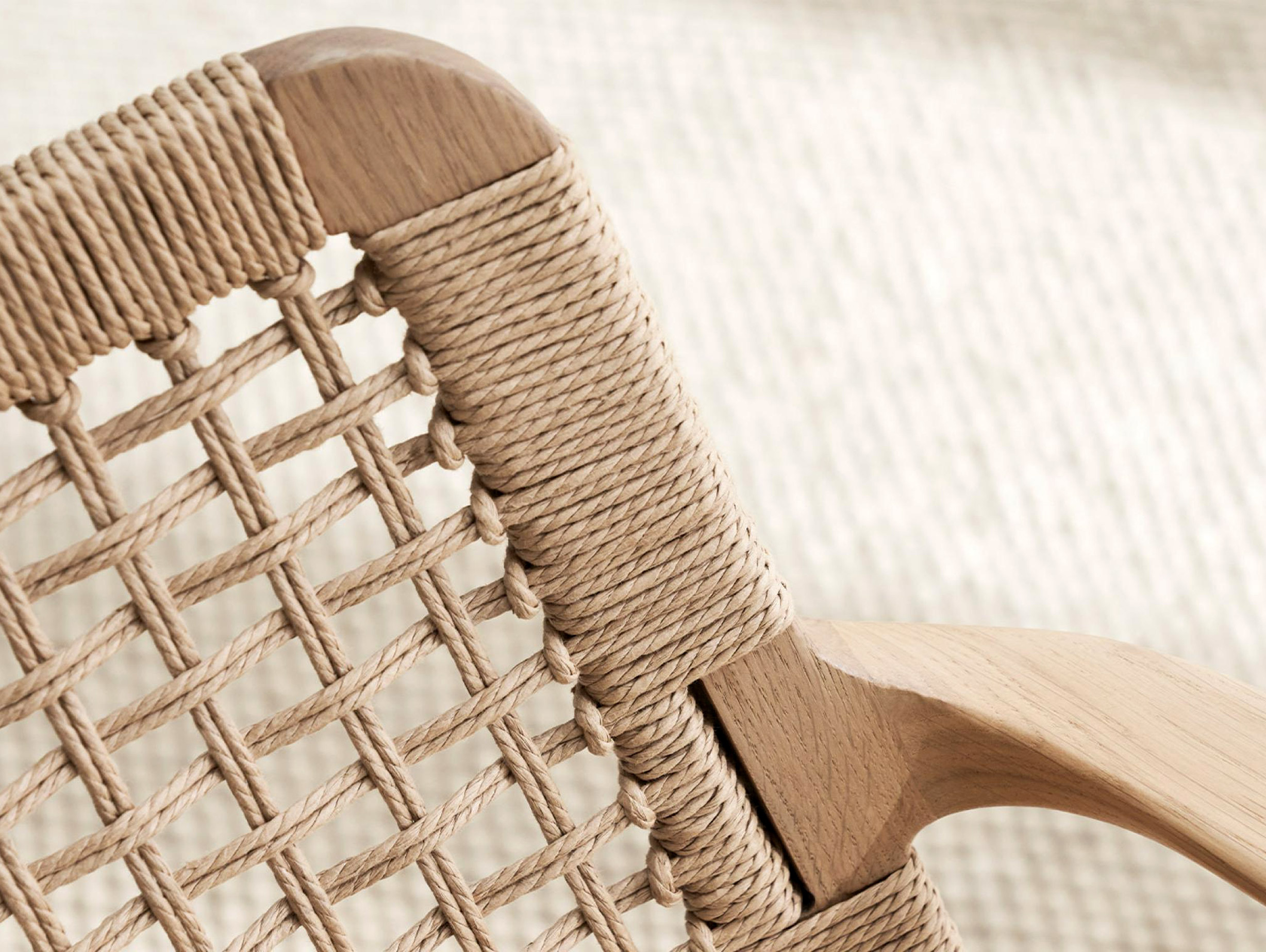 Vipp cabin lounge chair 488 light oak lifestyle