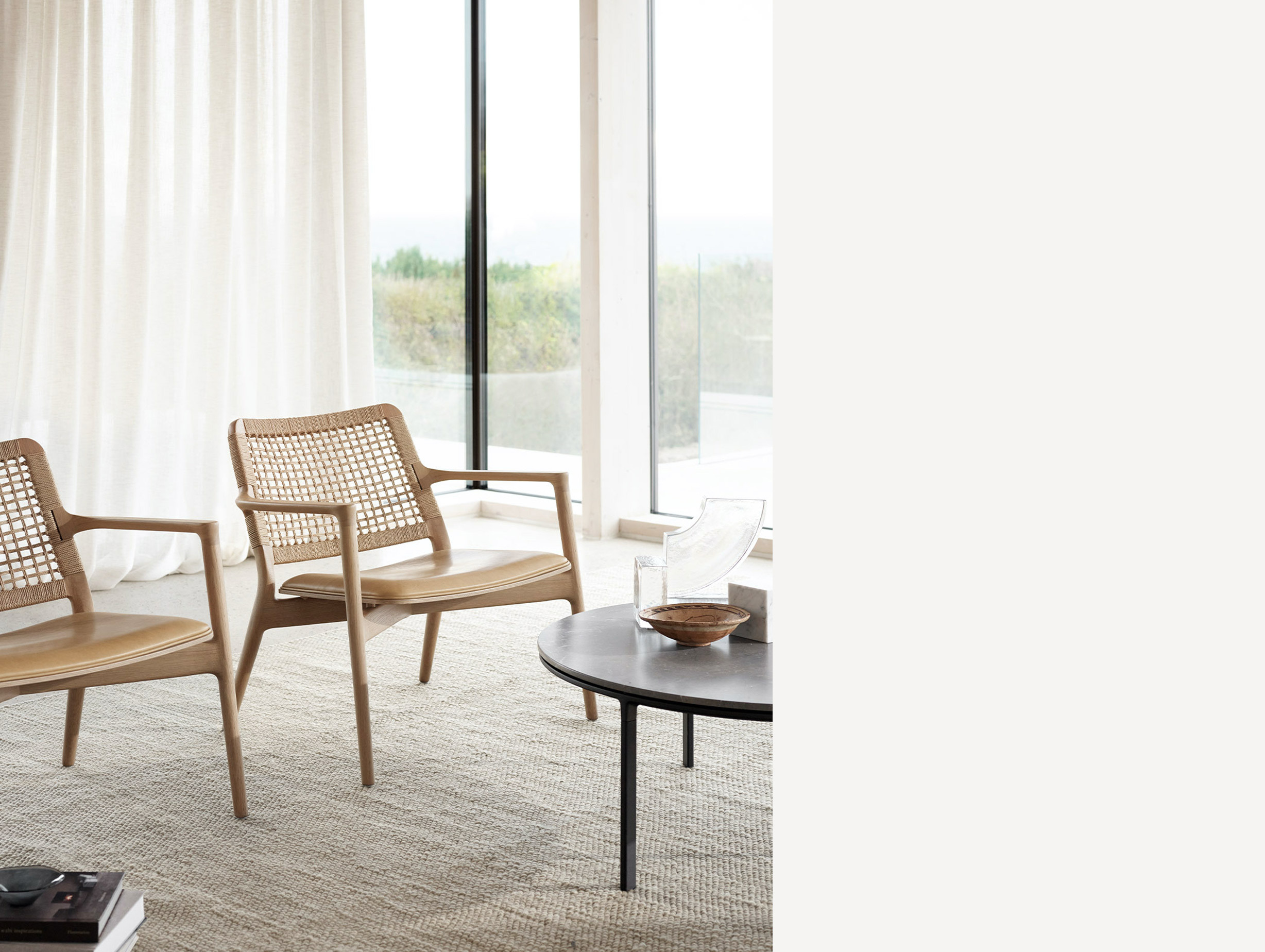 Vipp cabin lounge chair 488 light oak lifestyle2