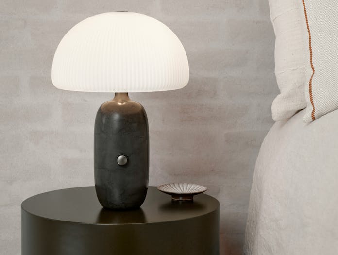 Vipp sculpture table lamp story 2