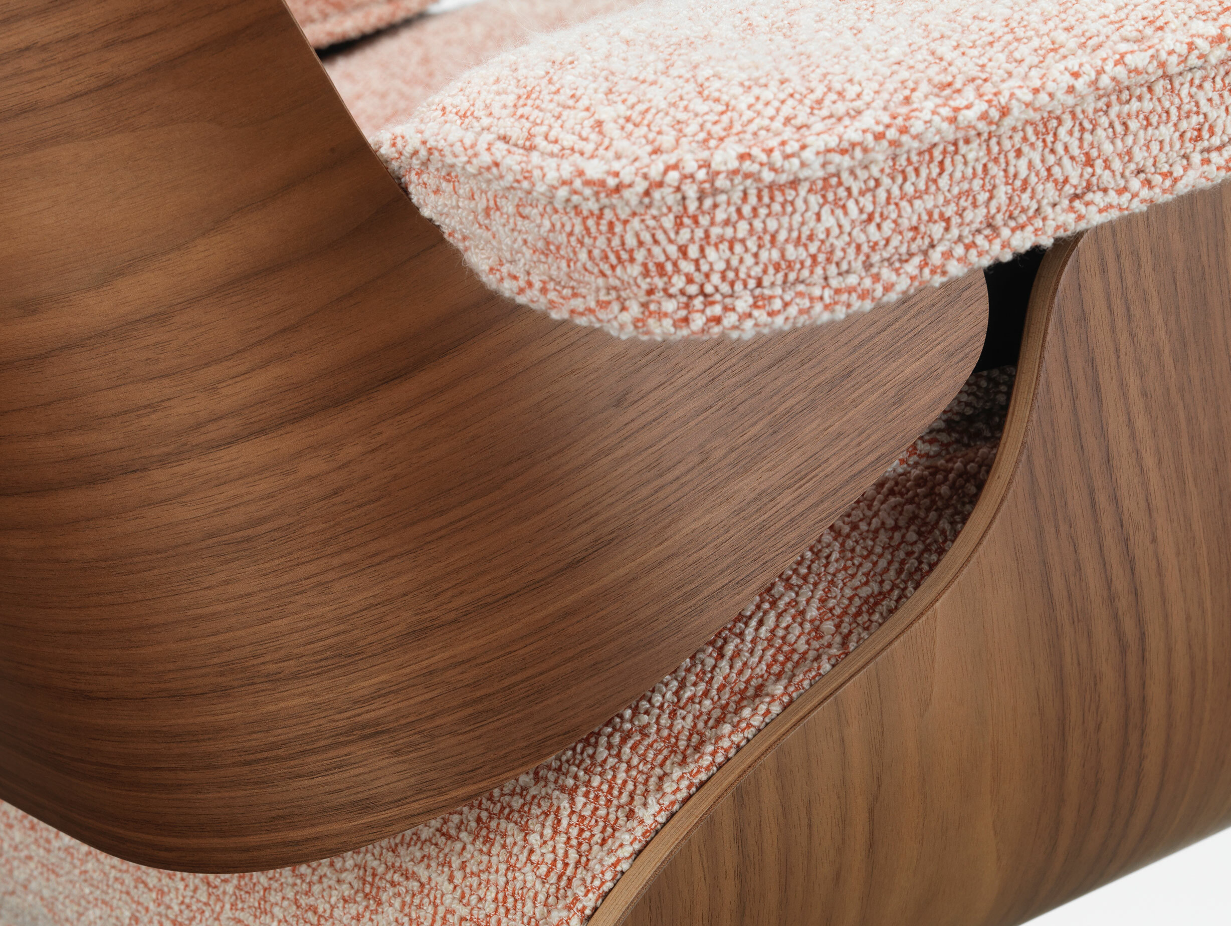 Vitra Eames Lounge Chair Ottoman Nubia Lifestyle 4