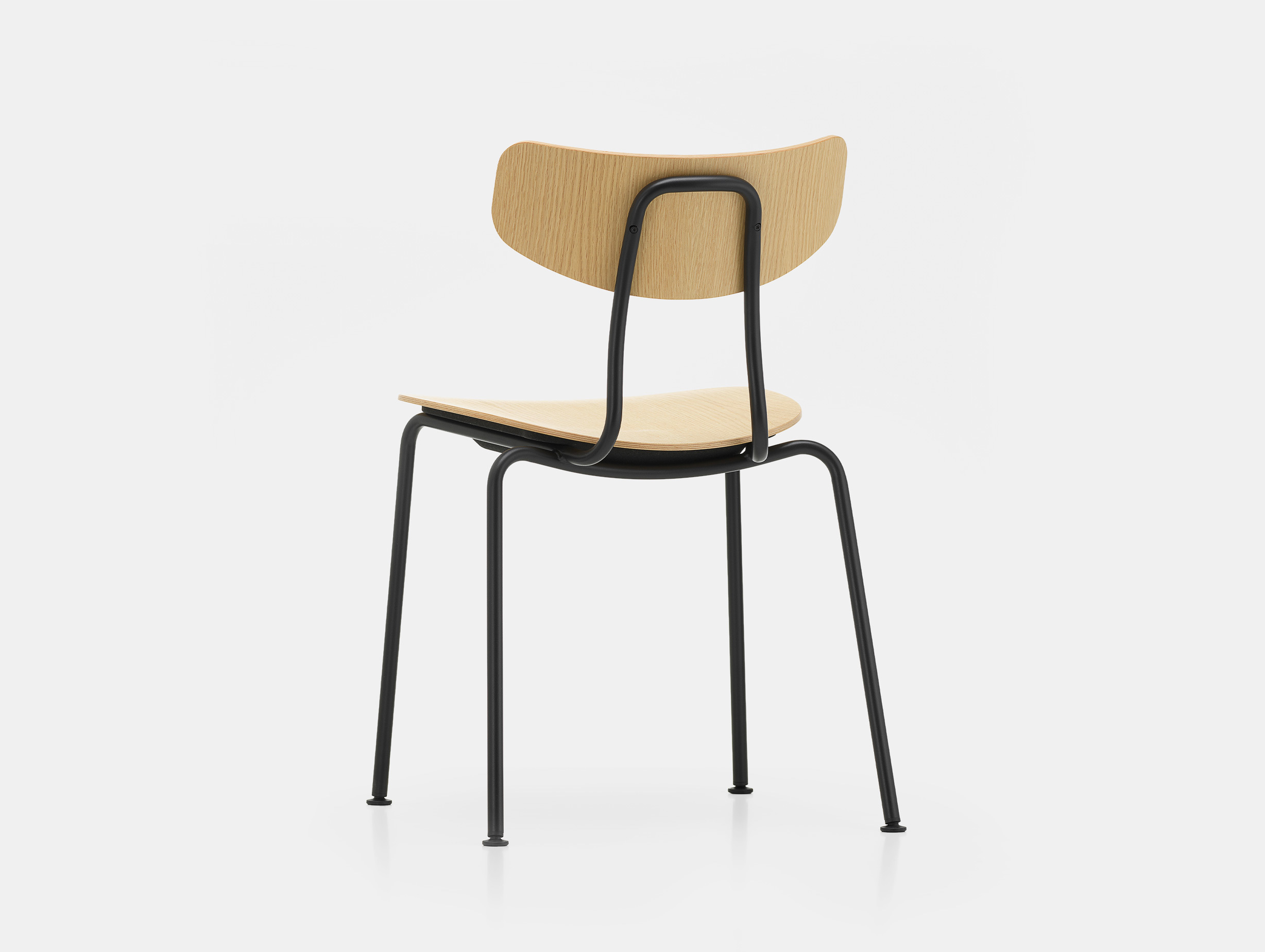 Vitra moca chair oak basic dark back