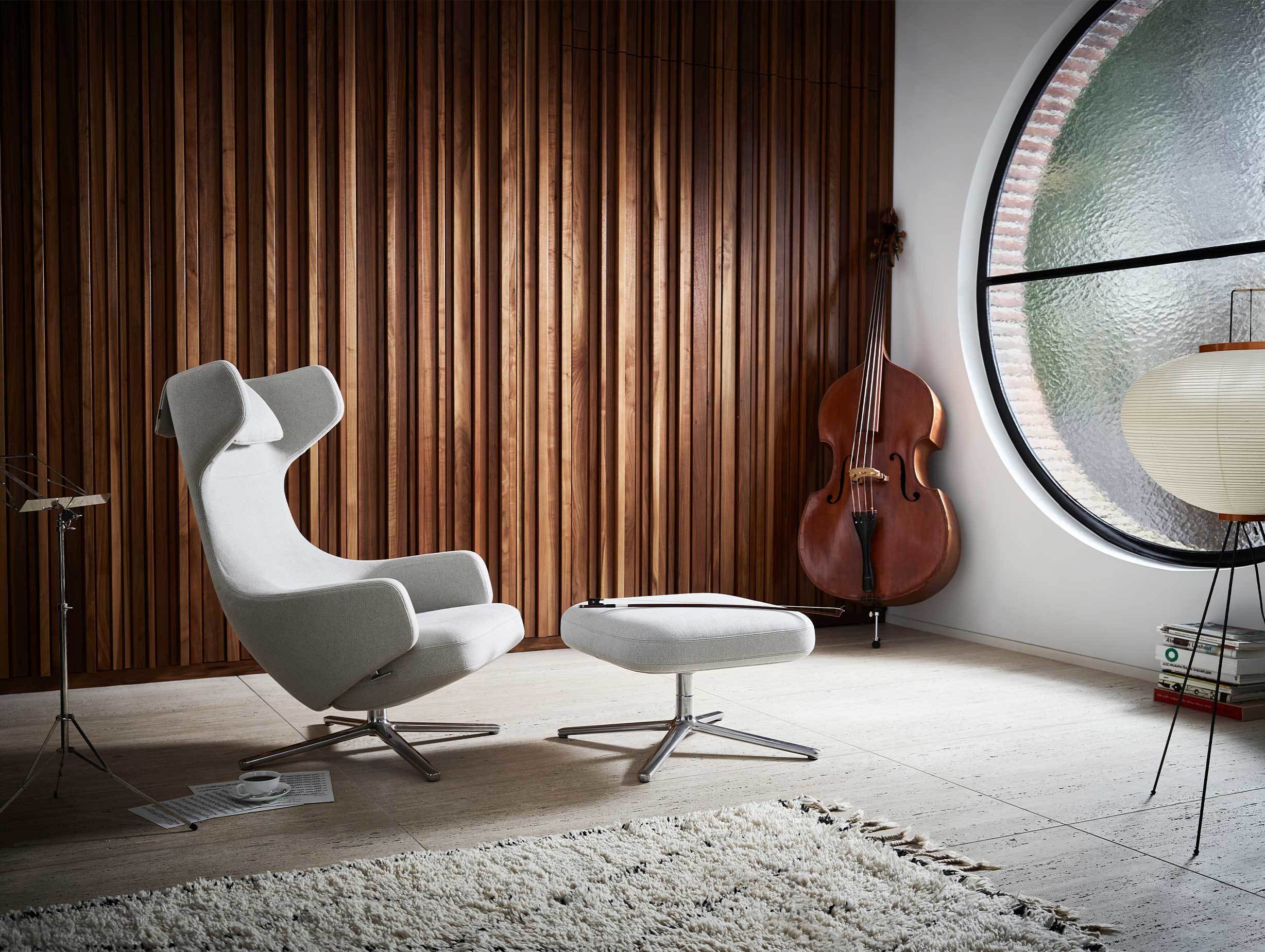 Vitra Akari 10 A Floor Lamp Noguchi