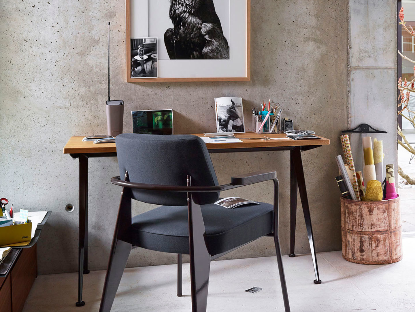 Vitra Compas Direction Desk Fauteuil Chair Jean Prouve