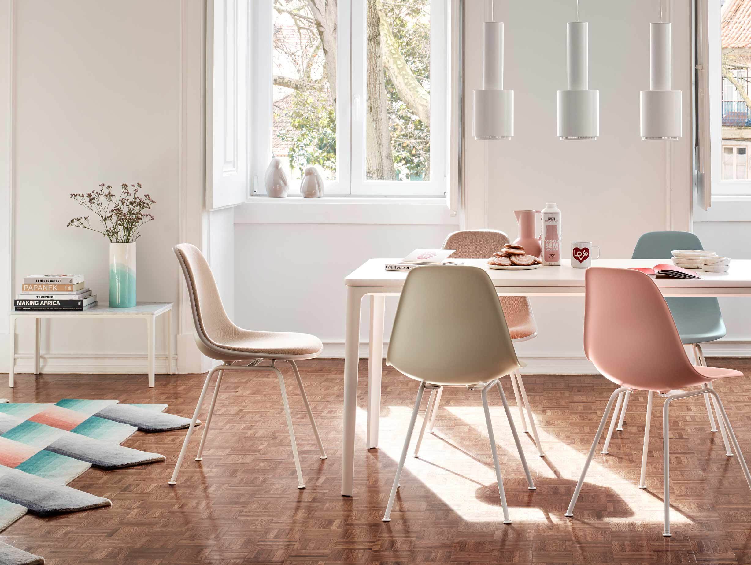 Vitra Herringbone Vase Blue