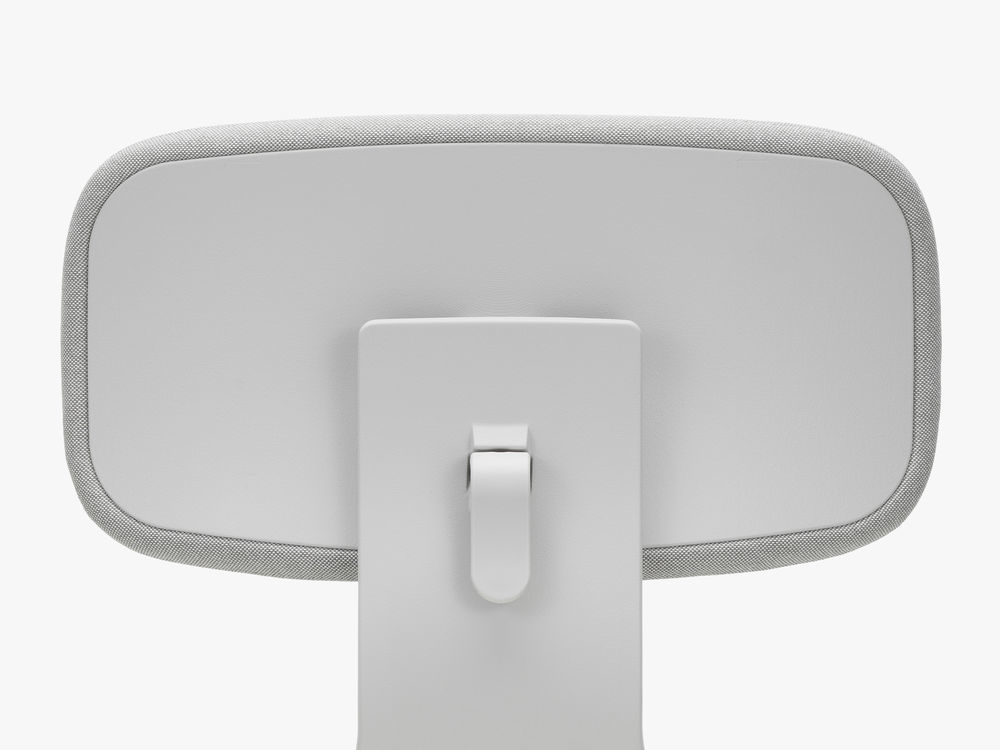 Vitra rookie chair close up 1