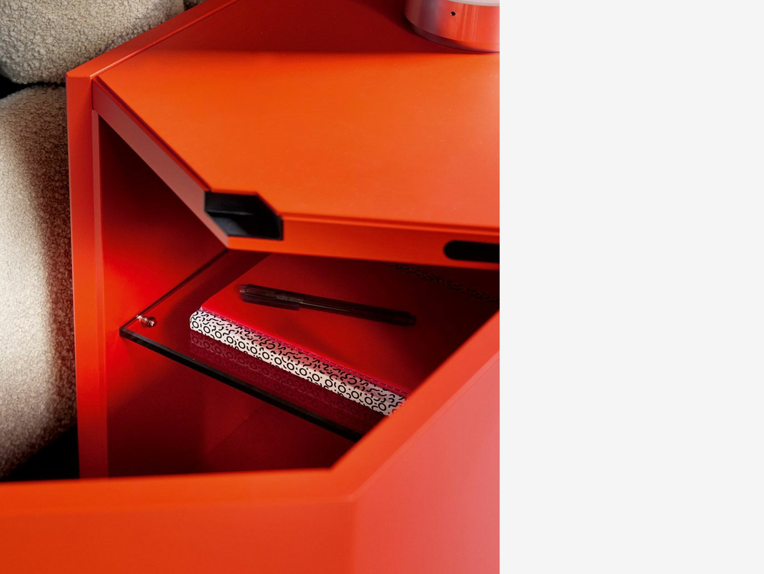 Zanotta muller van severen z24 728 nightstand ls 4