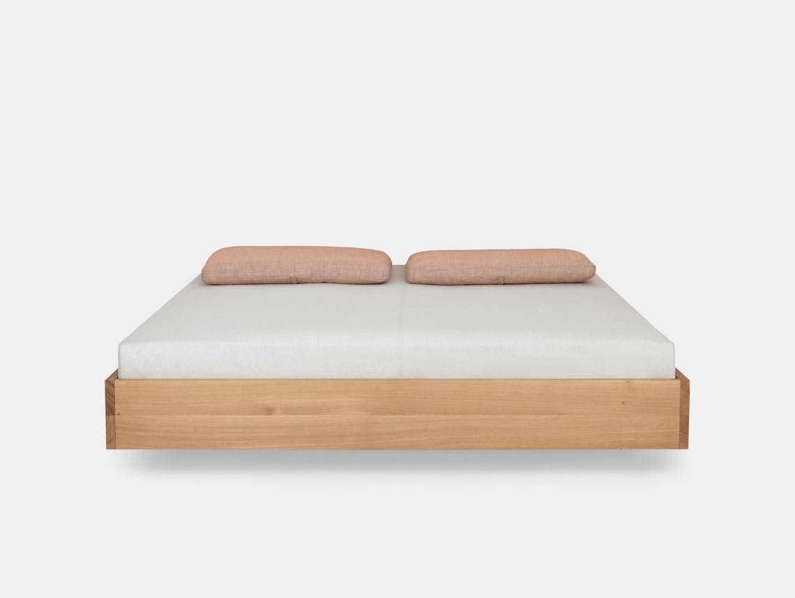 Zeitraum Simple Bed Oak Formstelle