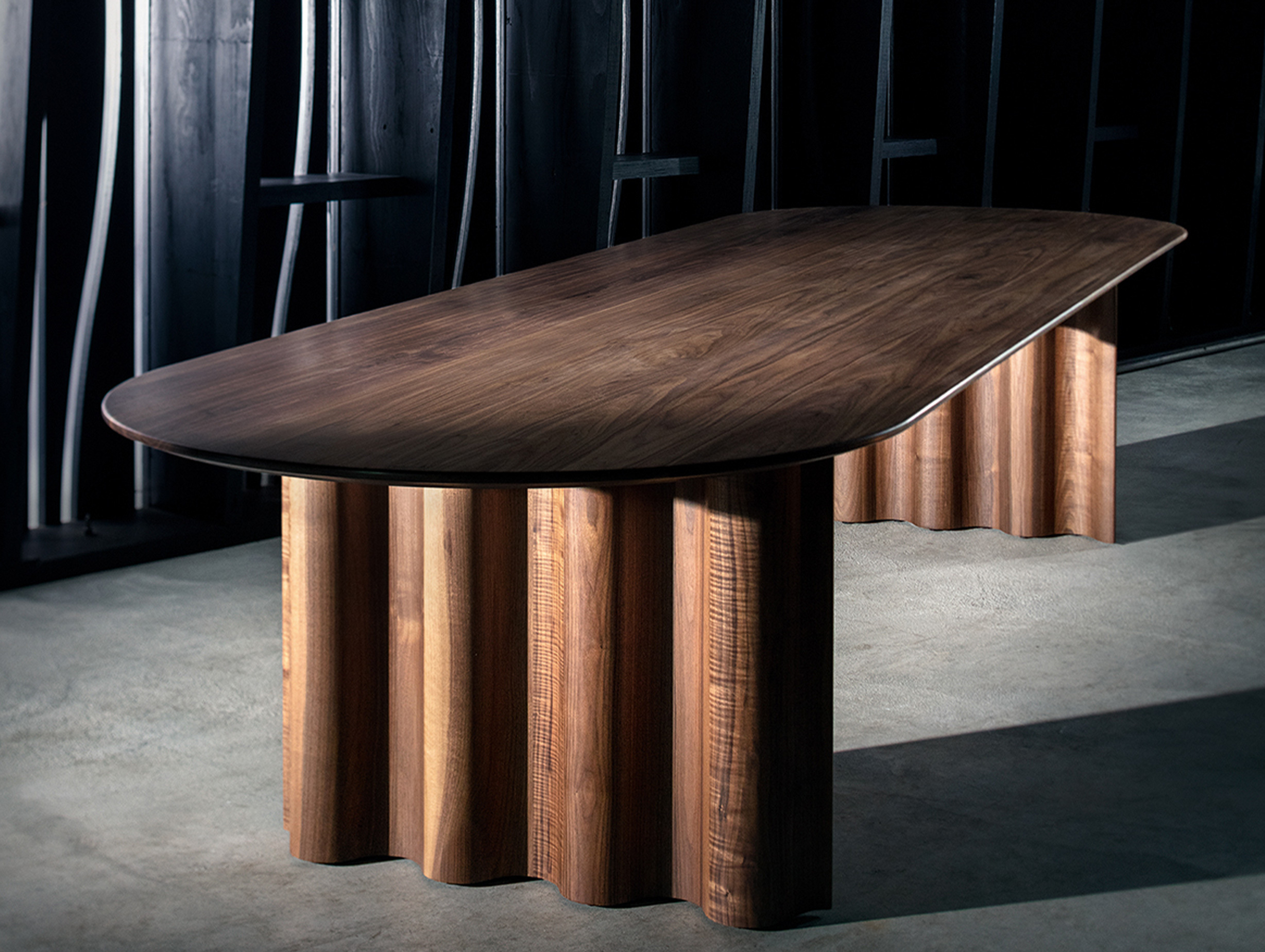 Zeitraum curtain table story 3