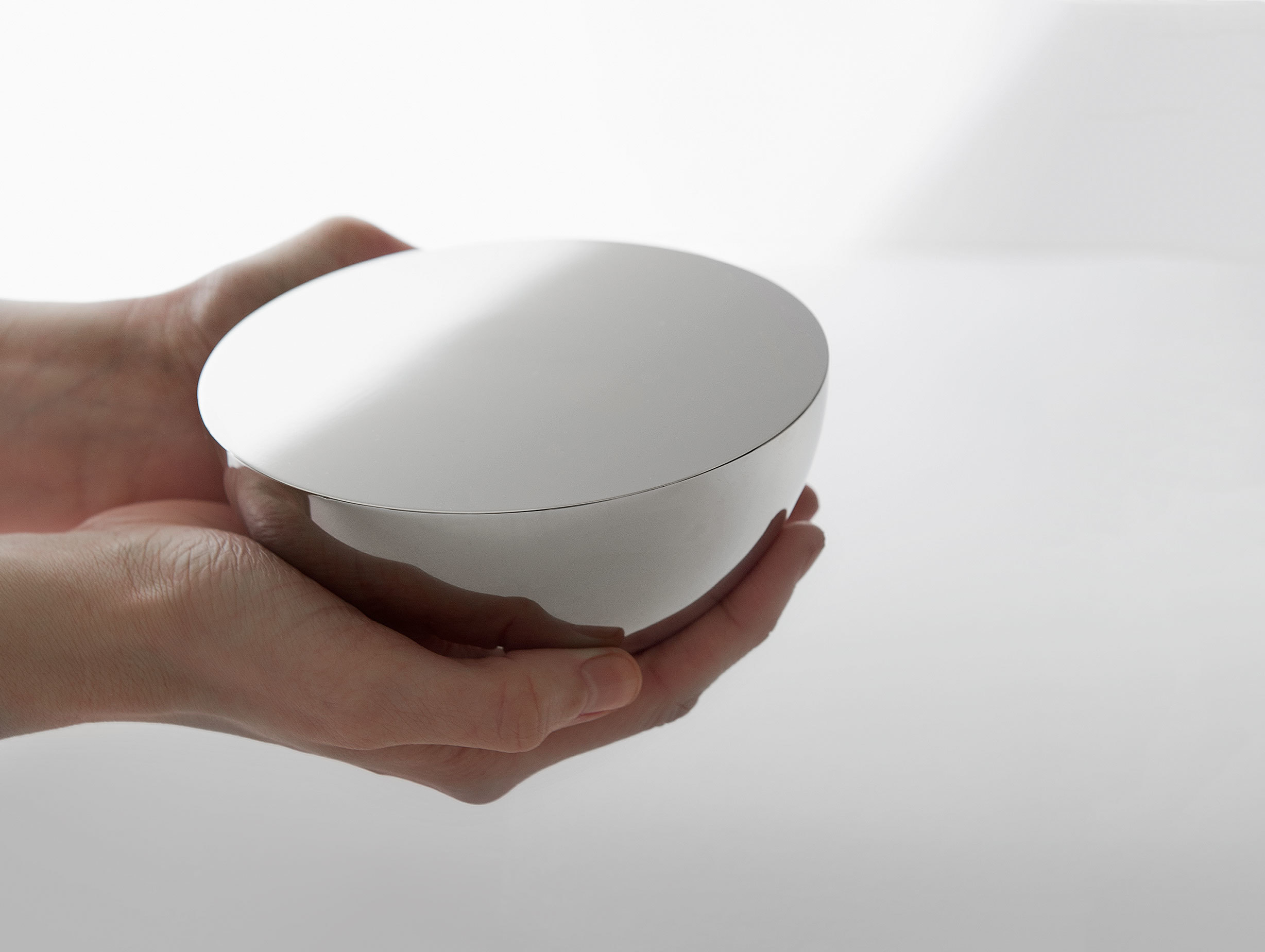 Aura Mirror New Works Van Den Berg image