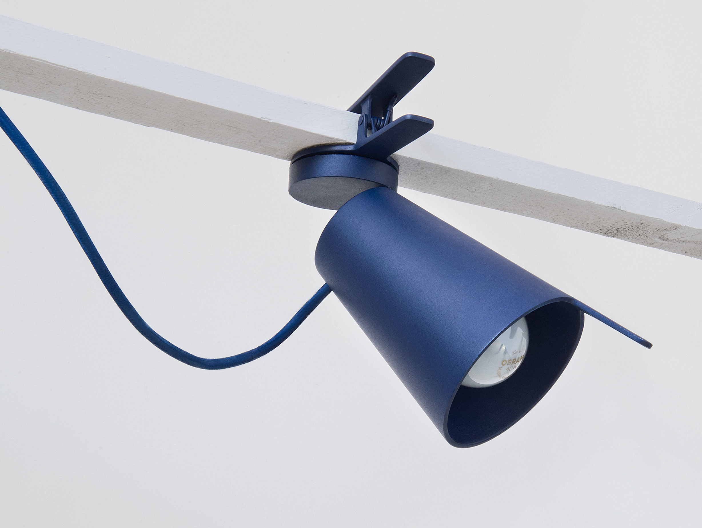 Bjorn Van Den Berg Attach Light image