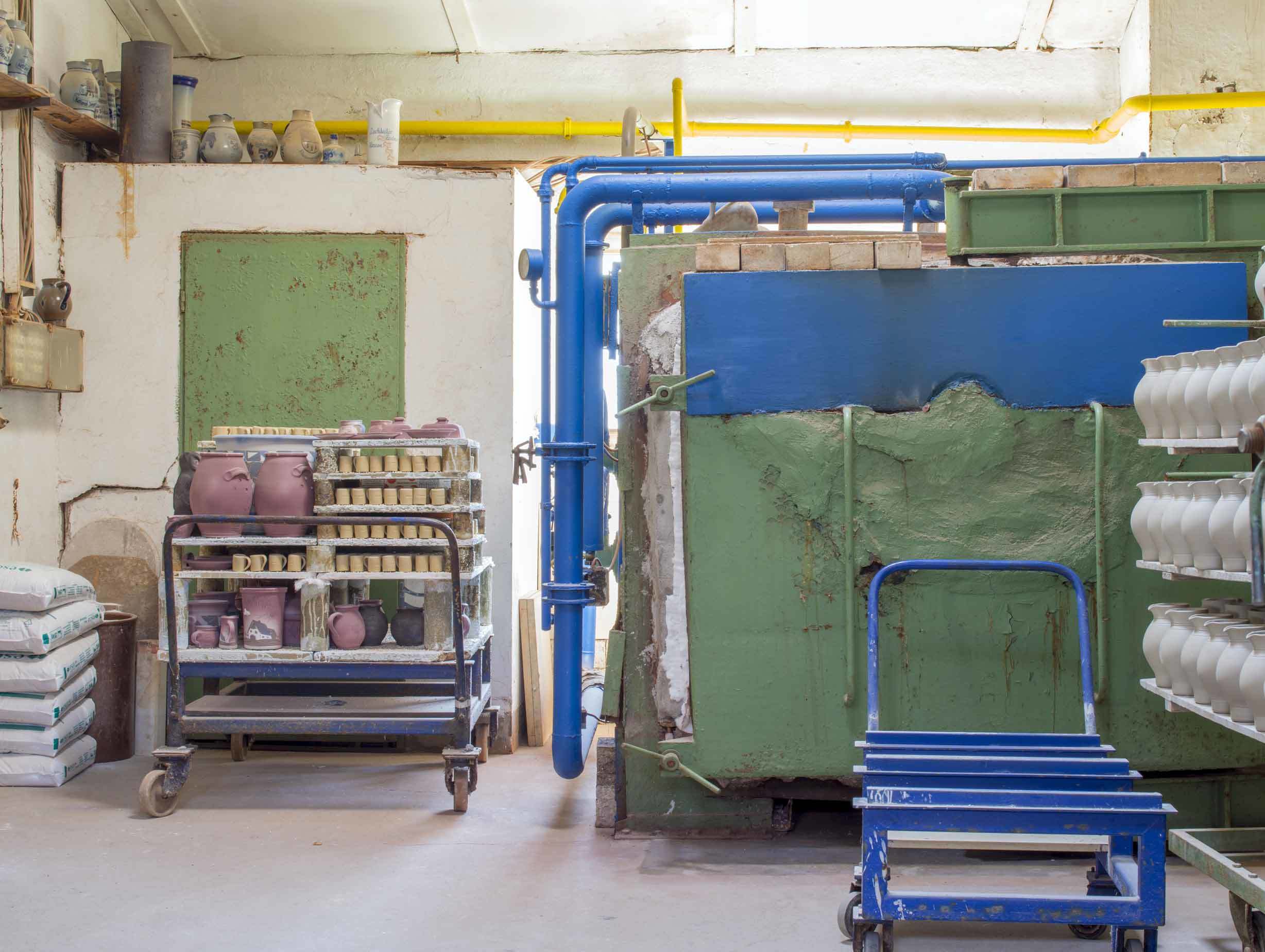 E15 Salinas Stoneware Product Story image